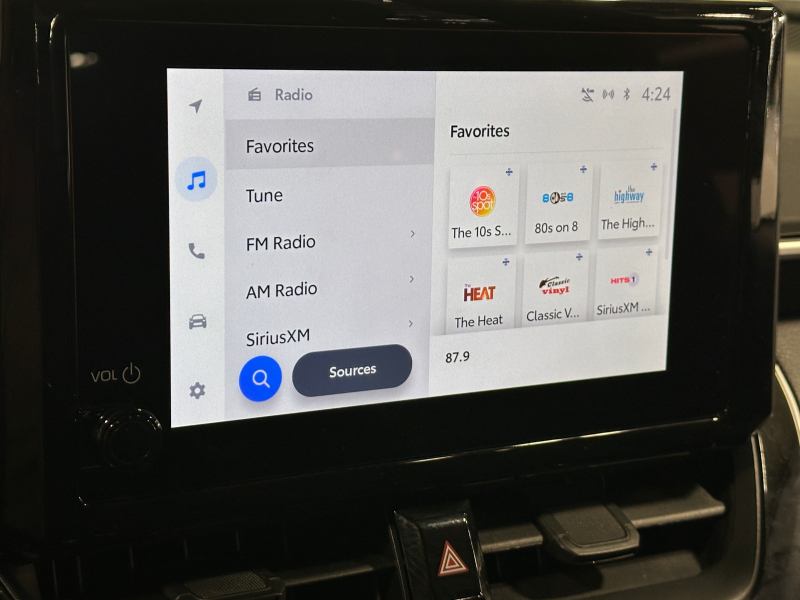 Thumbnail: 2025 Toyota Corolla - 4
