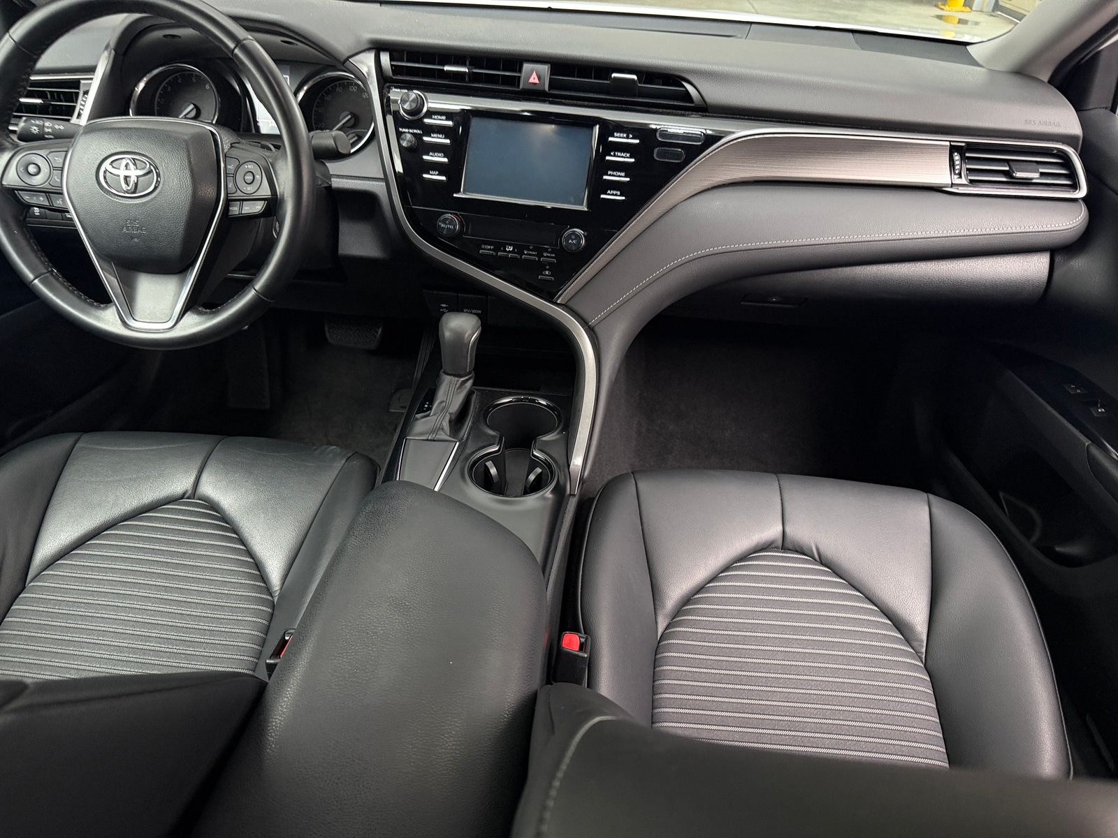 Thumbnail: 2019 Toyota Camry - 3