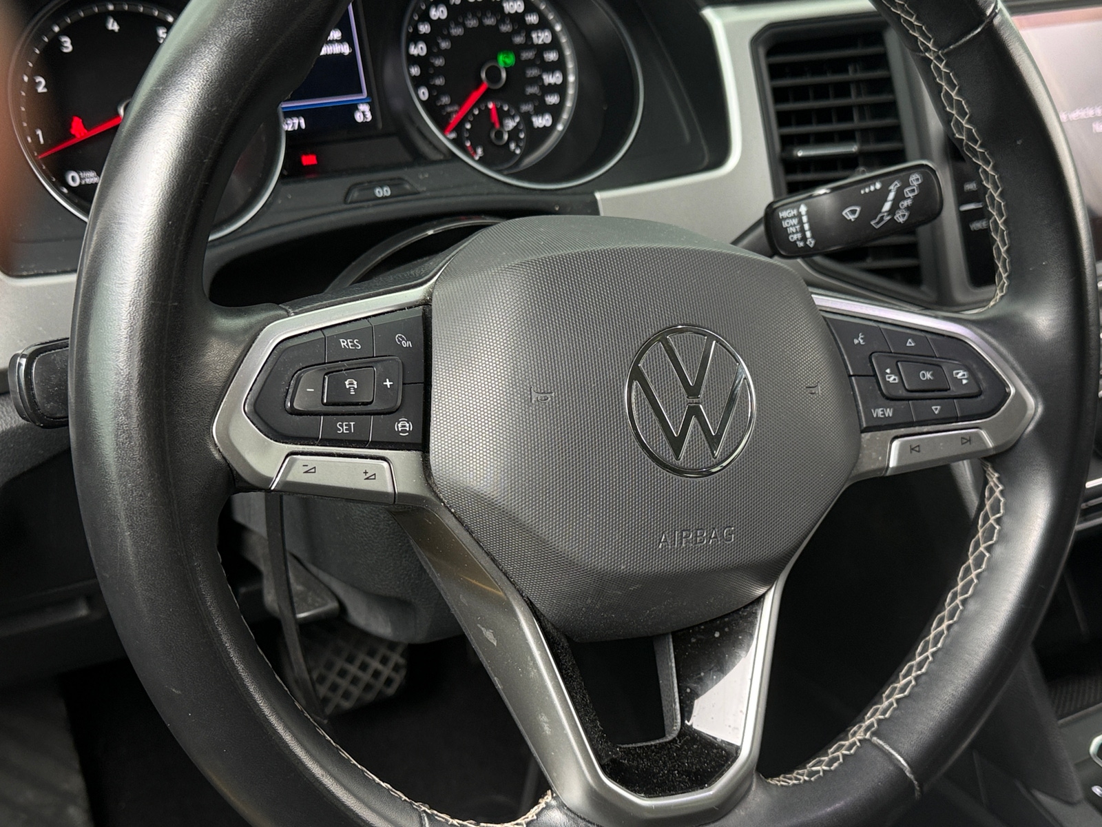 Thumbnail: 2021 Volkswagen Atlas - 4