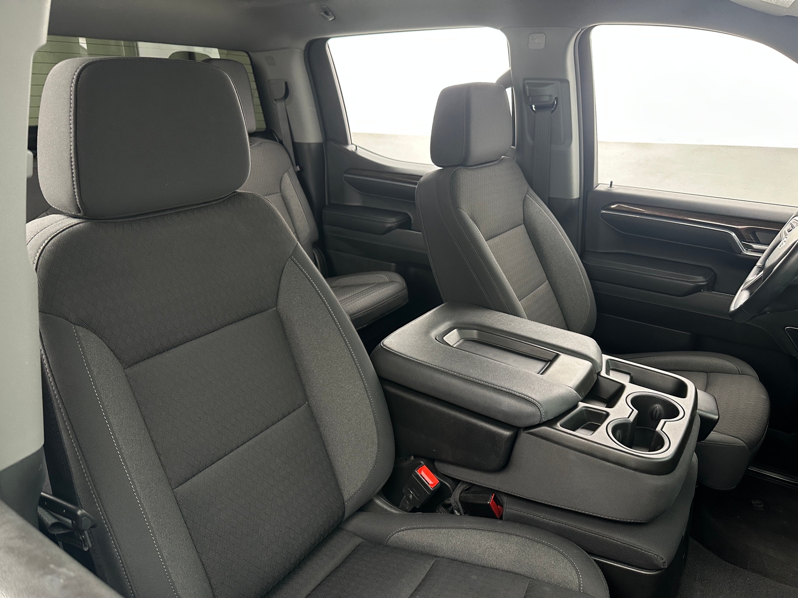 Thumbnail: 2024 Chevrolet Silverado 1500 - 2