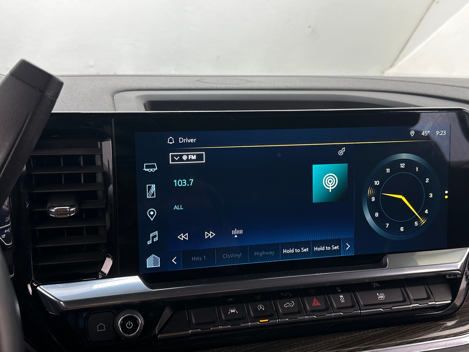 Thumbnail: 2024 Chevrolet Silverado 1500 - 4