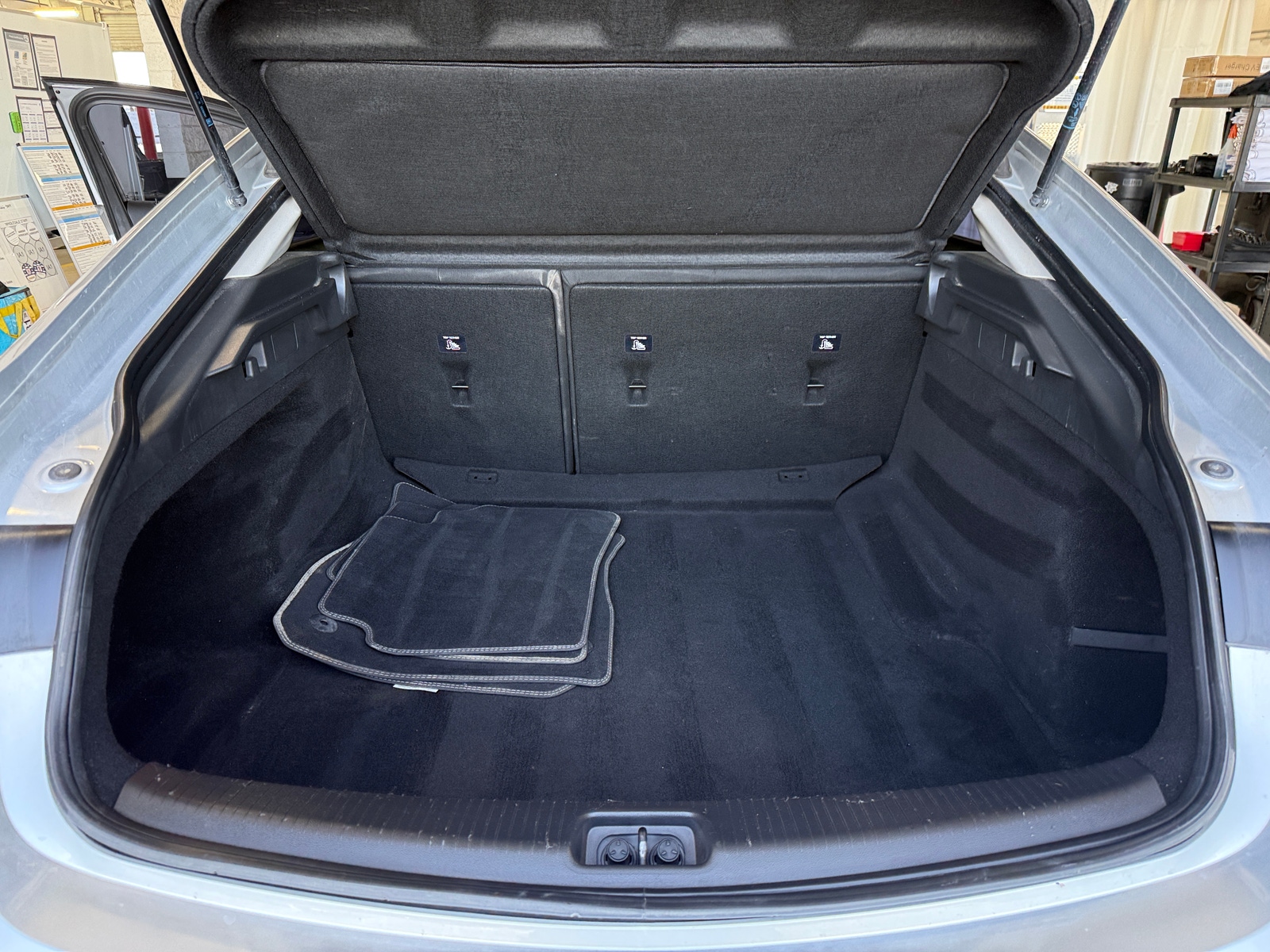 Thumbnail: 2018 Buick Regal - 7