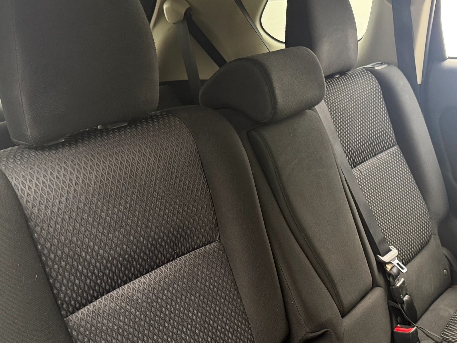 Thumbnail: 2018 Mitsubishi Outlander - 6