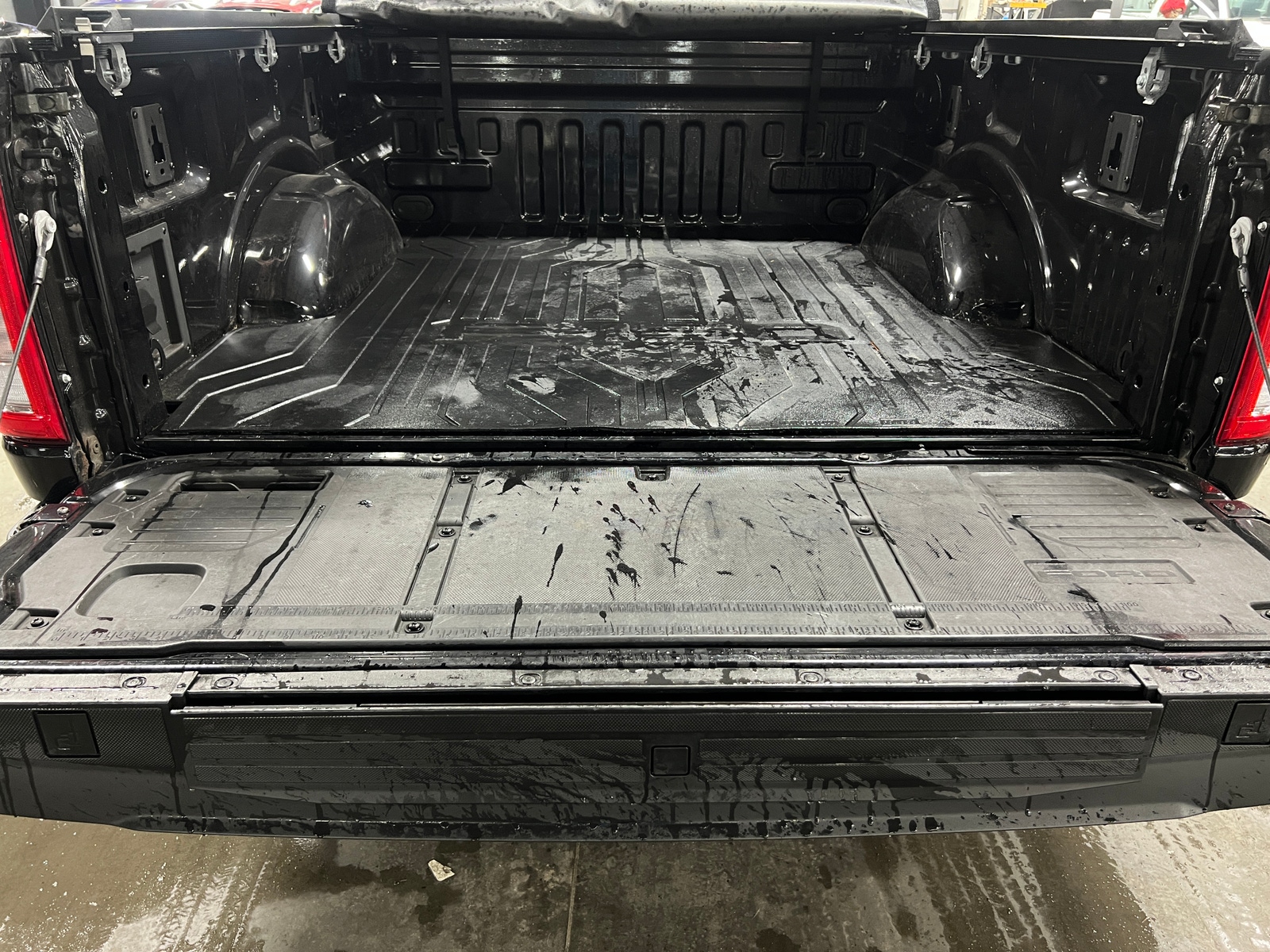 Thumbnail: 2023 Ford Econoline - 6