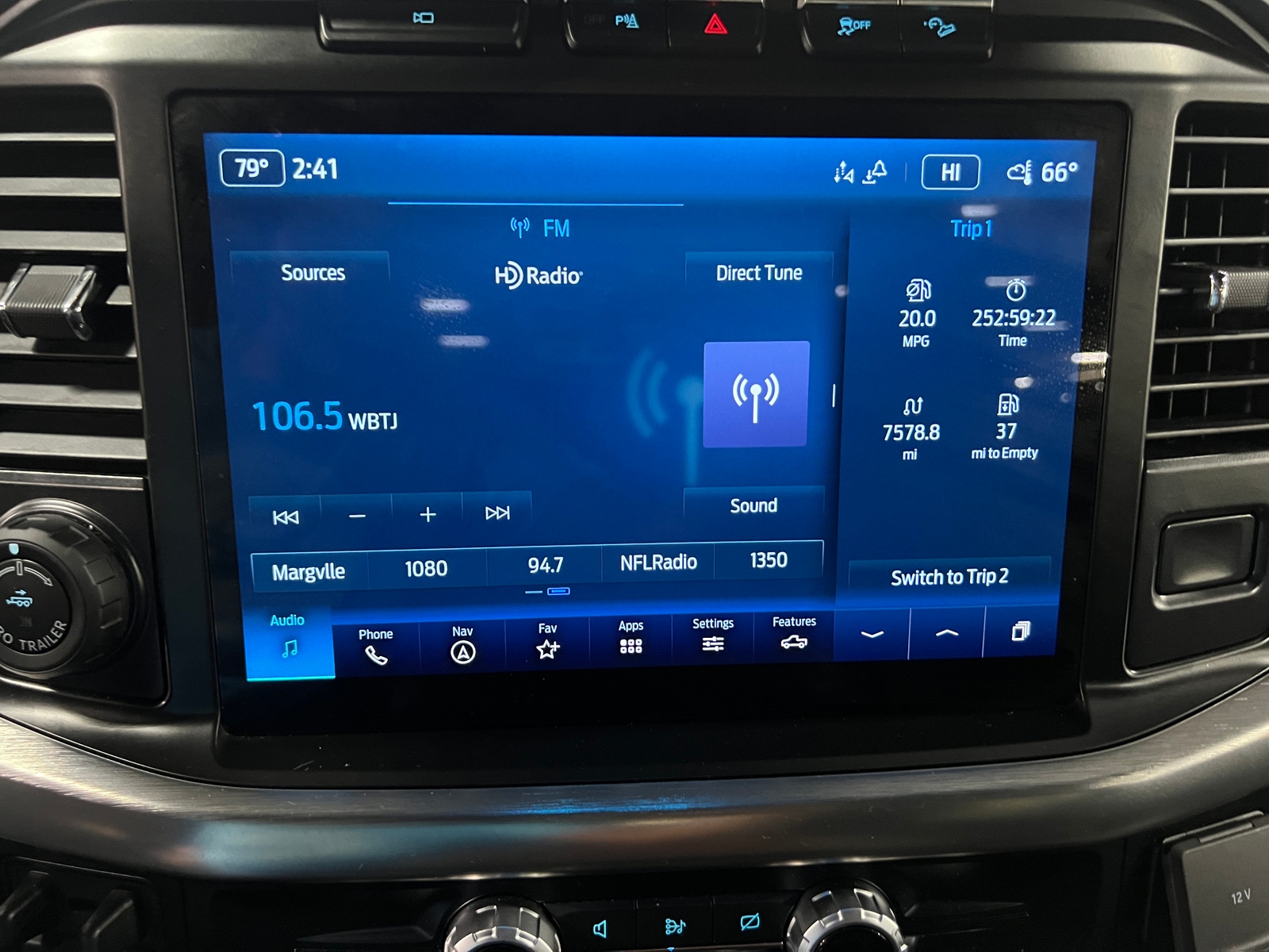 Thumbnail: 2023 Ford Econoline - 3