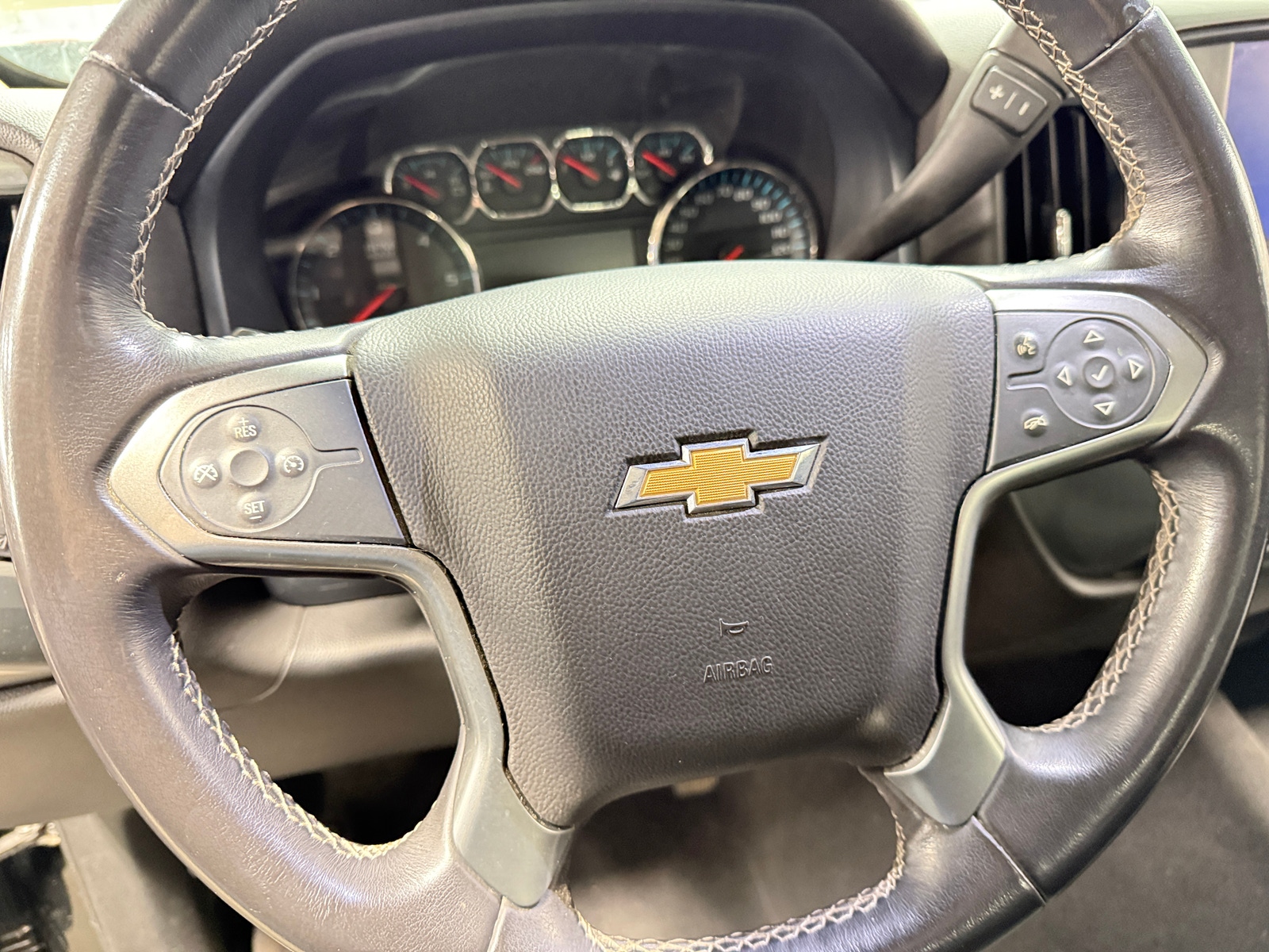 Thumbnail: 2019 Chevrolet Silverado 1500 - 5