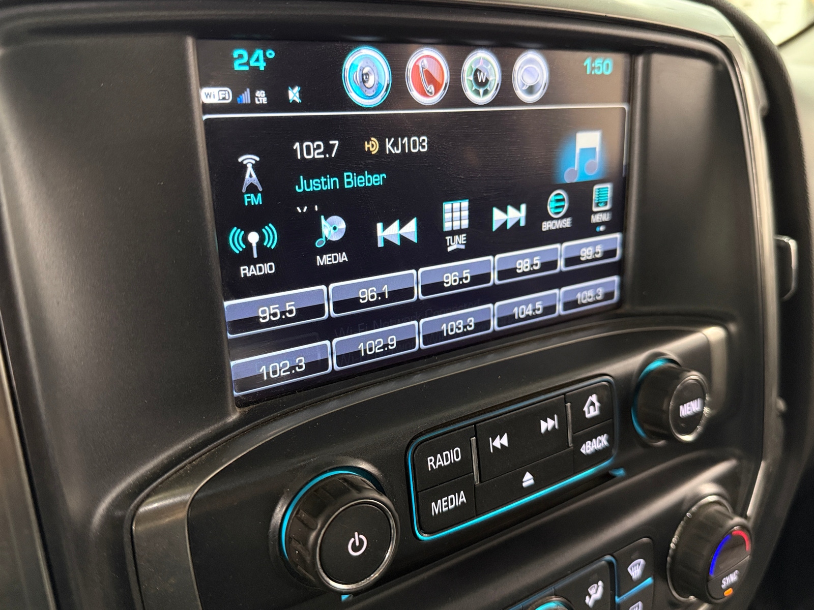 Thumbnail: 2019 Chevrolet Silverado 1500 - 4