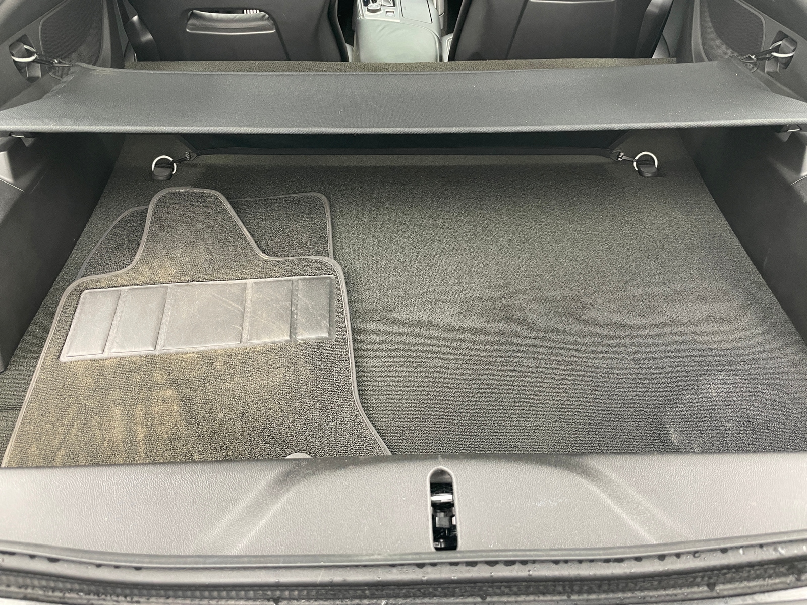 Thumbnail: 2015 Chevrolet Corvette - 4