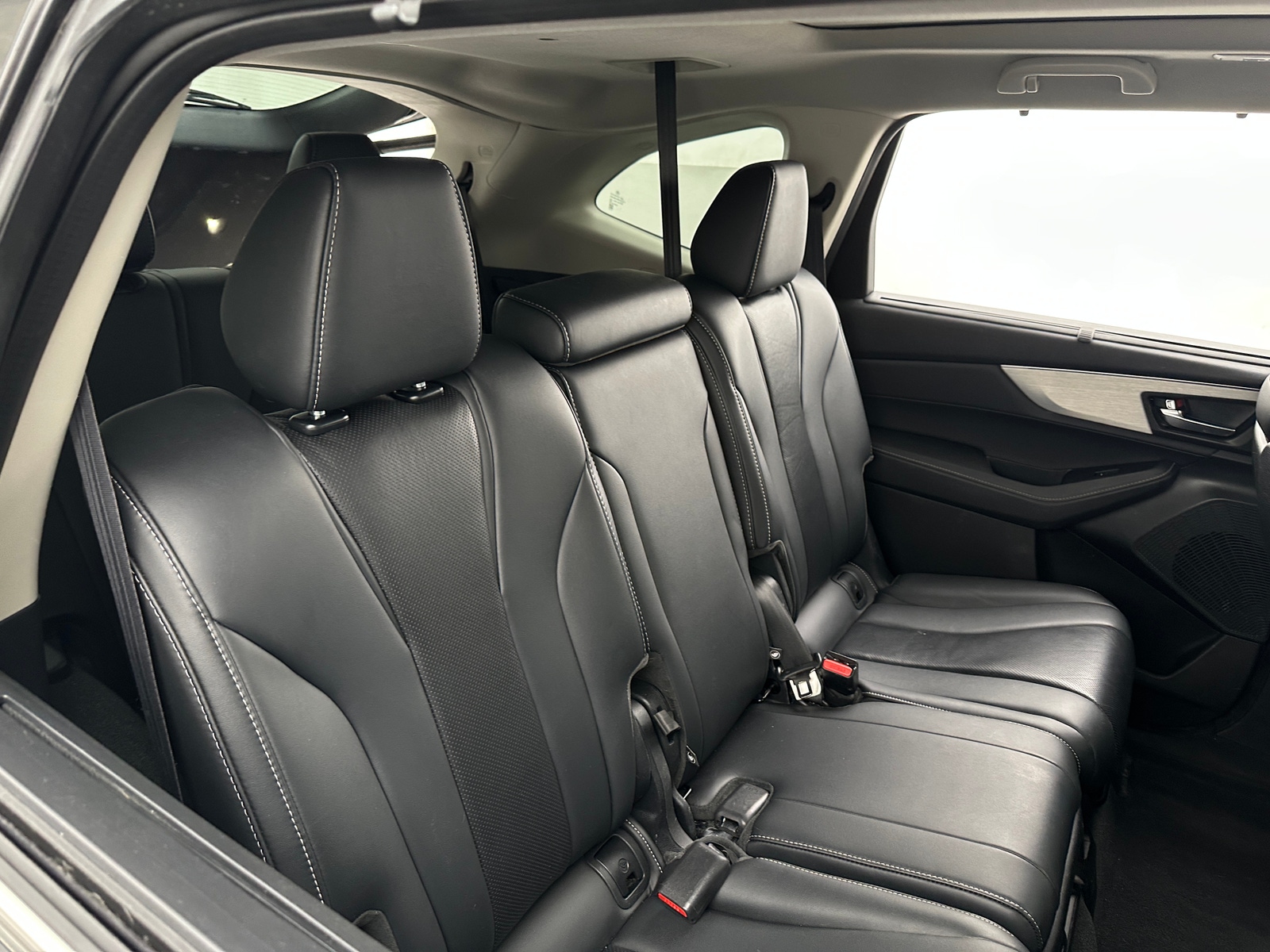 Thumbnail: 2023 Acura MDX - 5