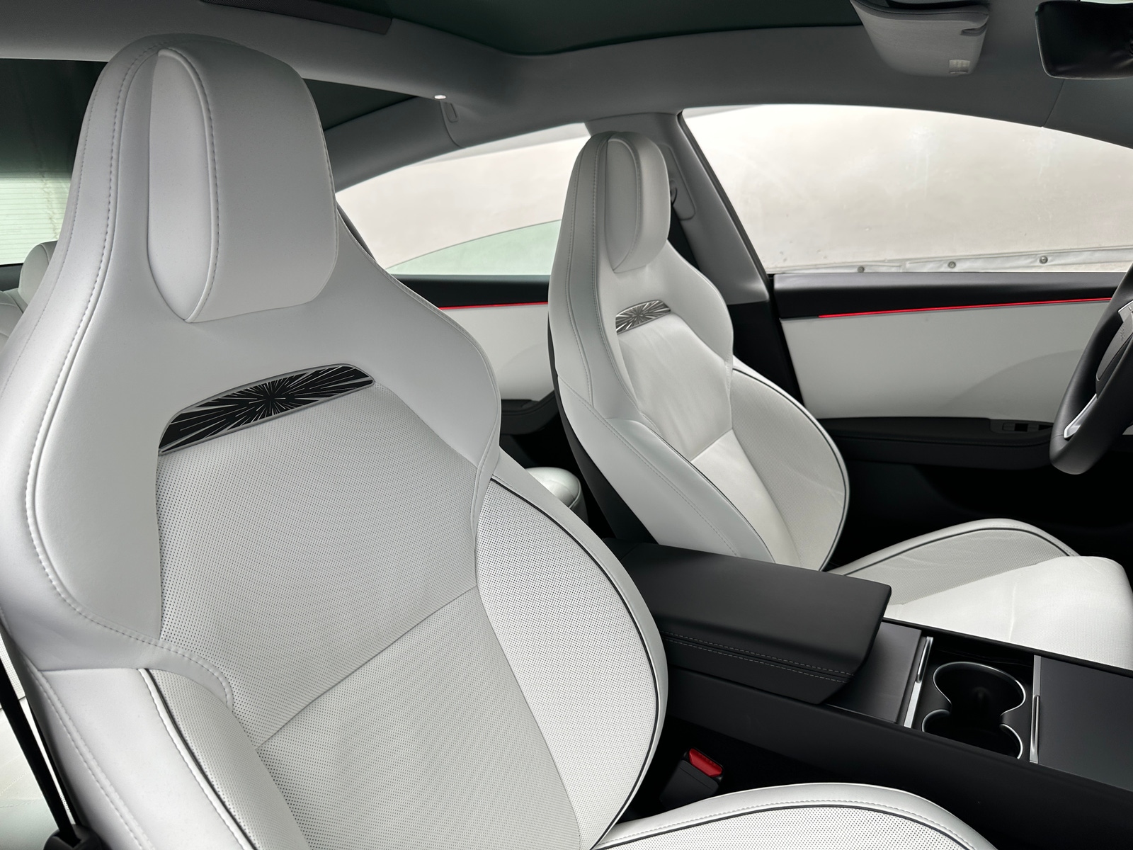 Thumbnail: 2025 Tesla Model 3 - 2