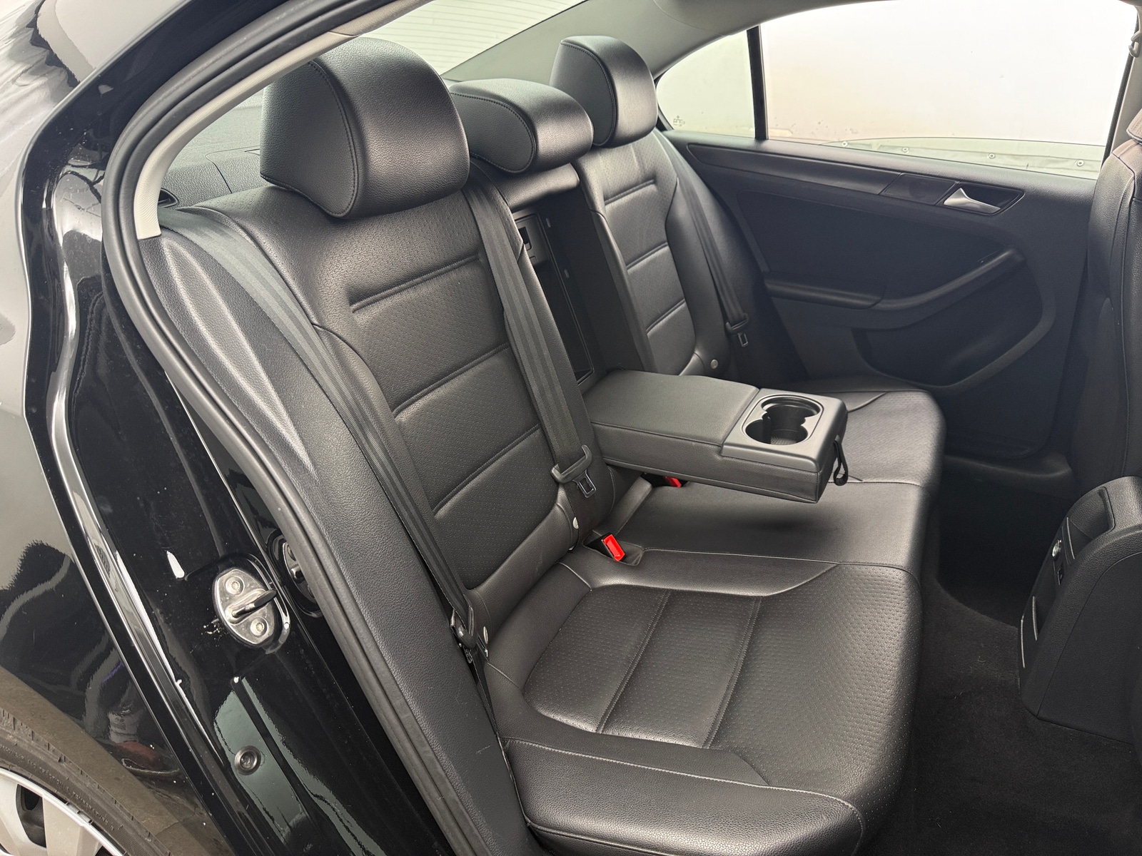 Thumbnail: 2014 Volkswagen Jetta - 6