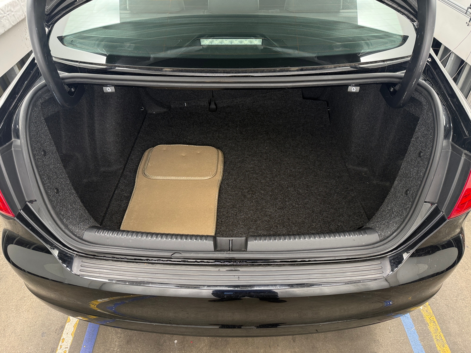 Thumbnail: 2014 Volkswagen Jetta - 7