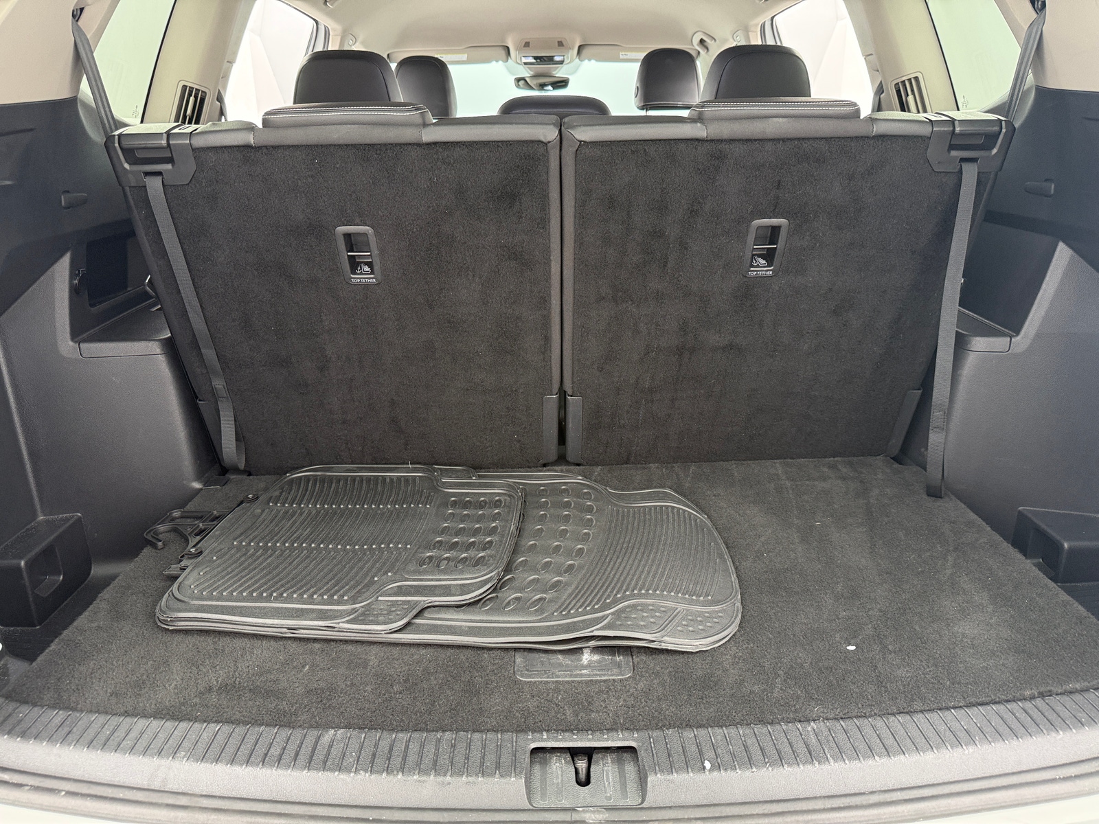 Thumbnail: 2025 Volkswagen Atlas - 6