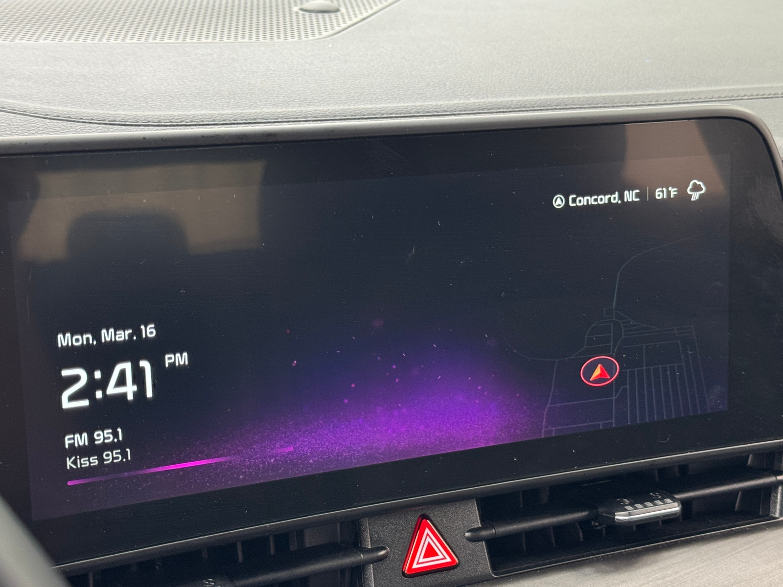 Thumbnail: 2023 Kia Sportage - 3