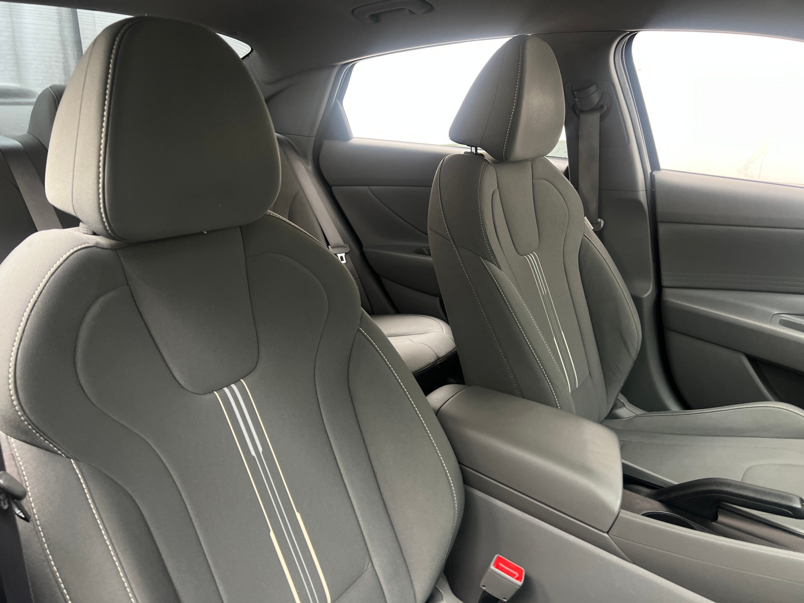 Thumbnail: 2023 Hyundai Elantra - 2