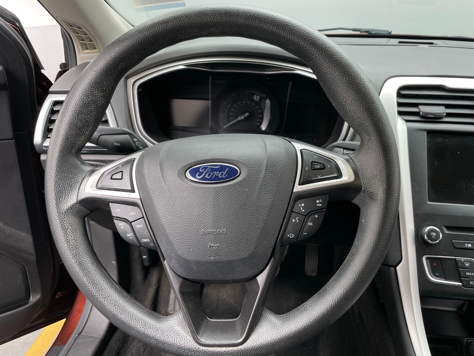 Thumbnail: 2016 Ford Fusion - 5