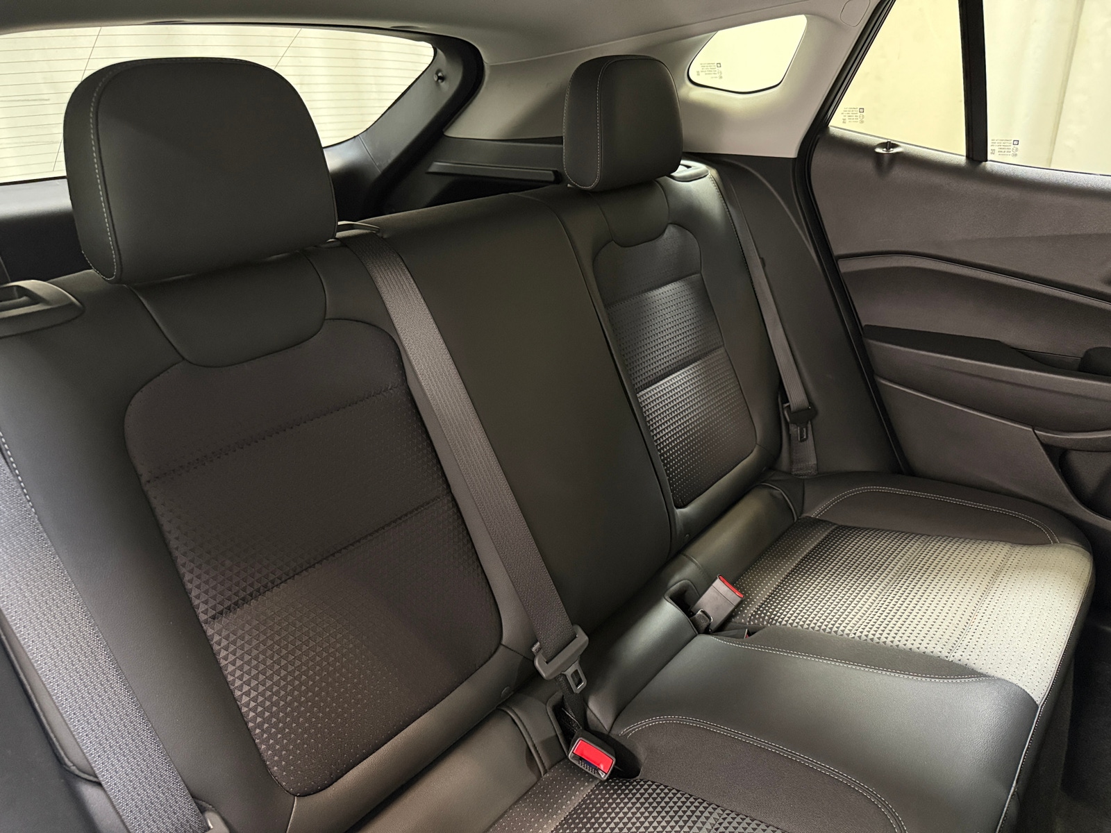 Thumbnail: 2025 Chevrolet Trax - 6