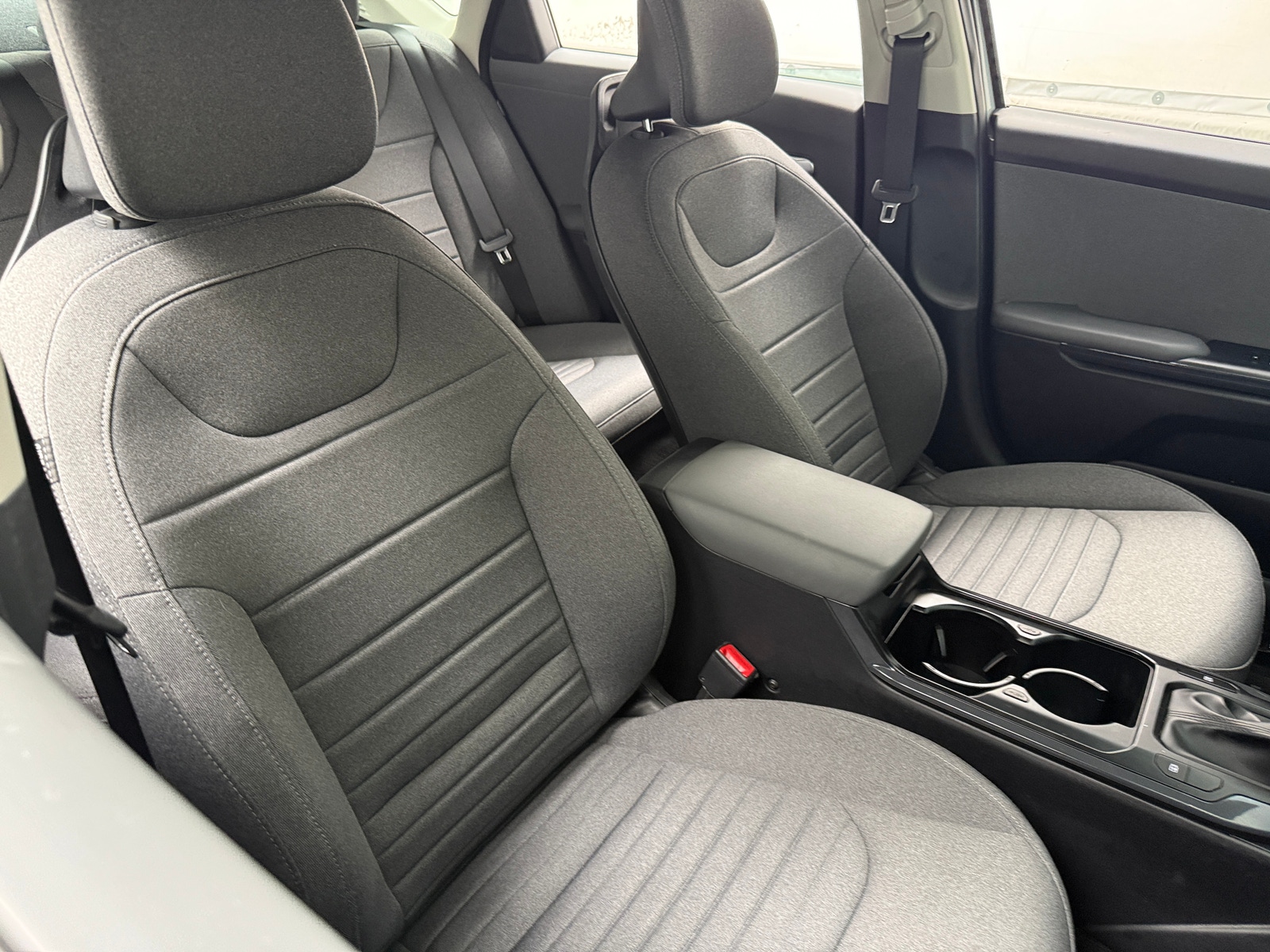 Thumbnail: 2025 Kia K4 - 2