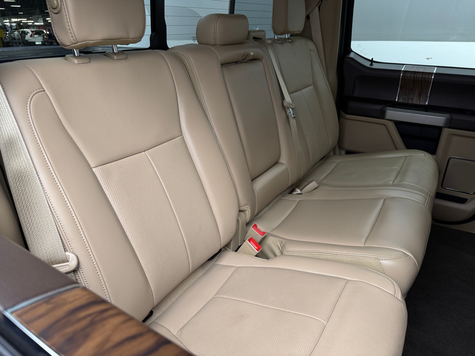 Thumbnail: 2019 Ford Econoline - 5