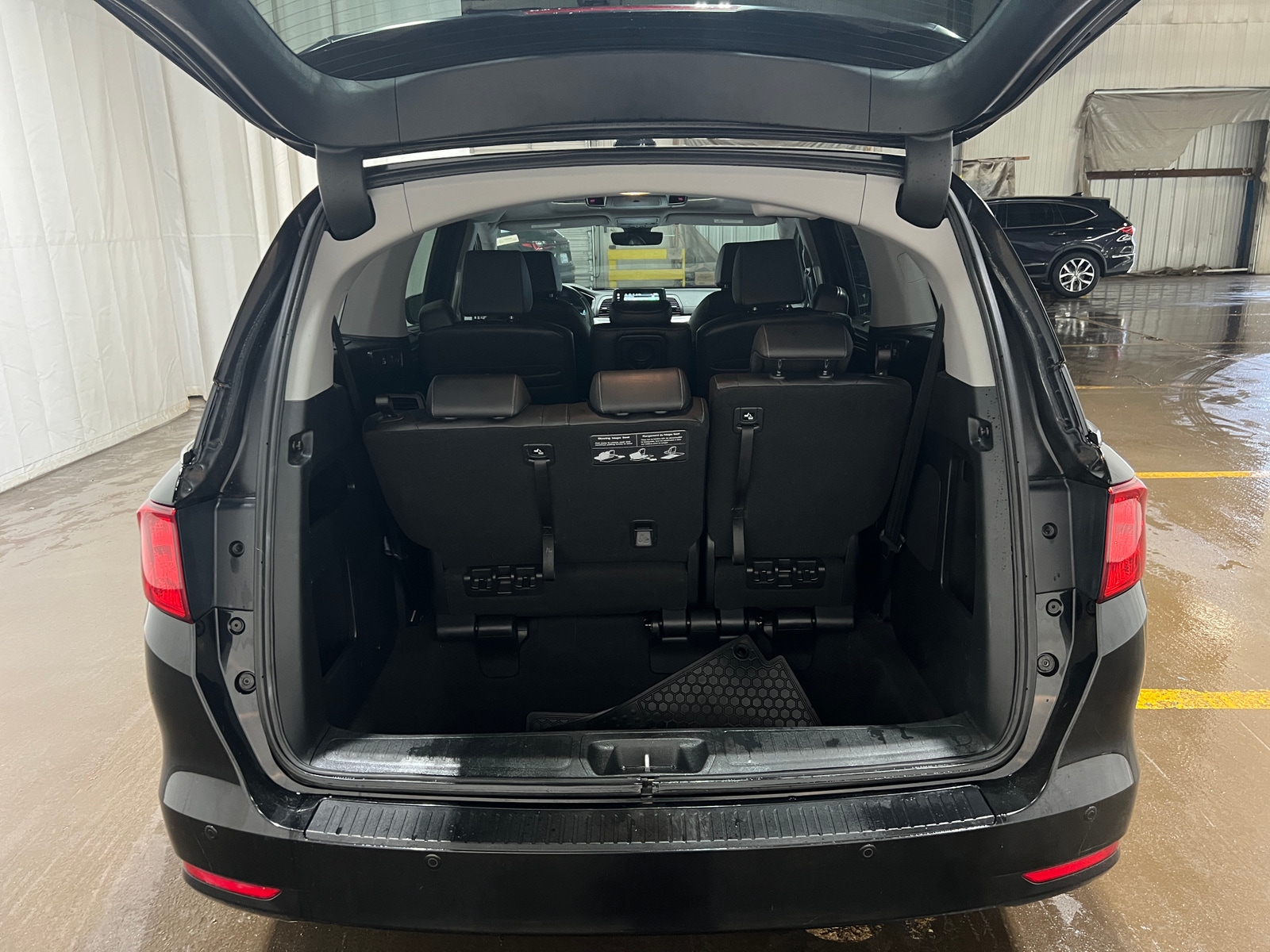 Thumbnail: 2023 Honda Odyssey - 6