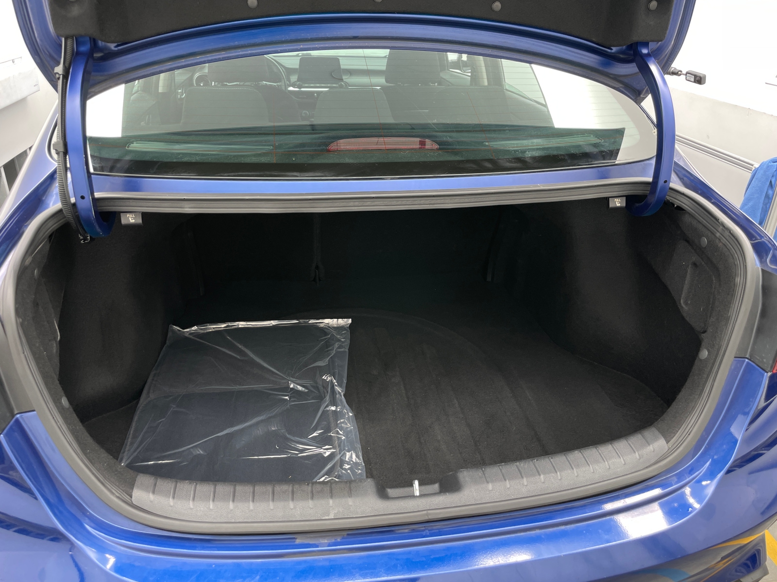 Thumbnail: 2022 Kia Forte - 7