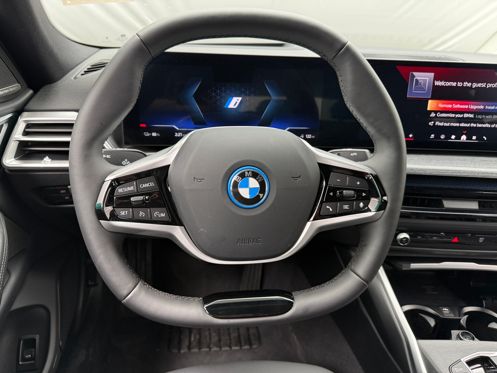 Thumbnail: 2025 BMW i4 - 4