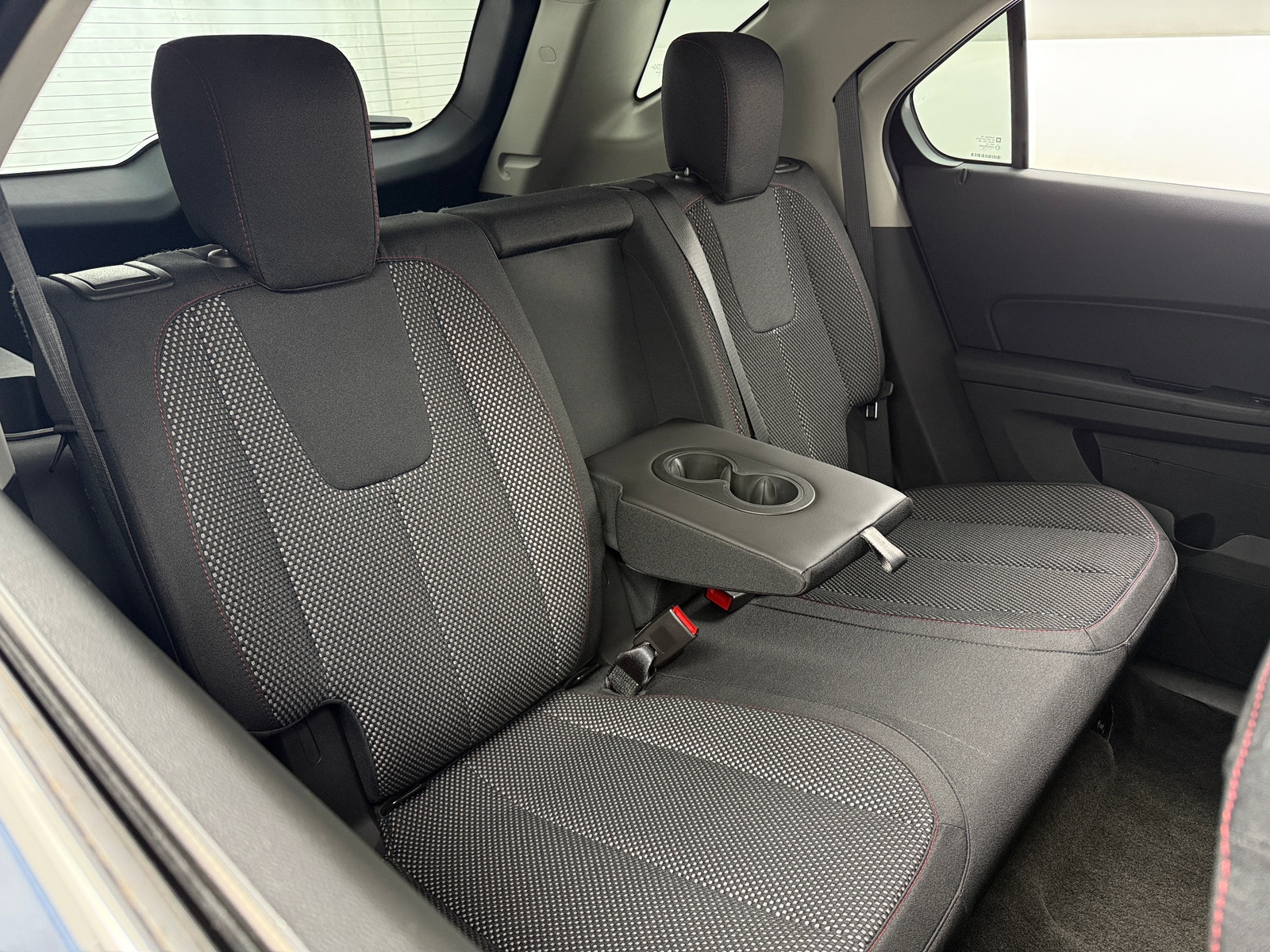 Thumbnail: 2016 Chevrolet Equinox - 6