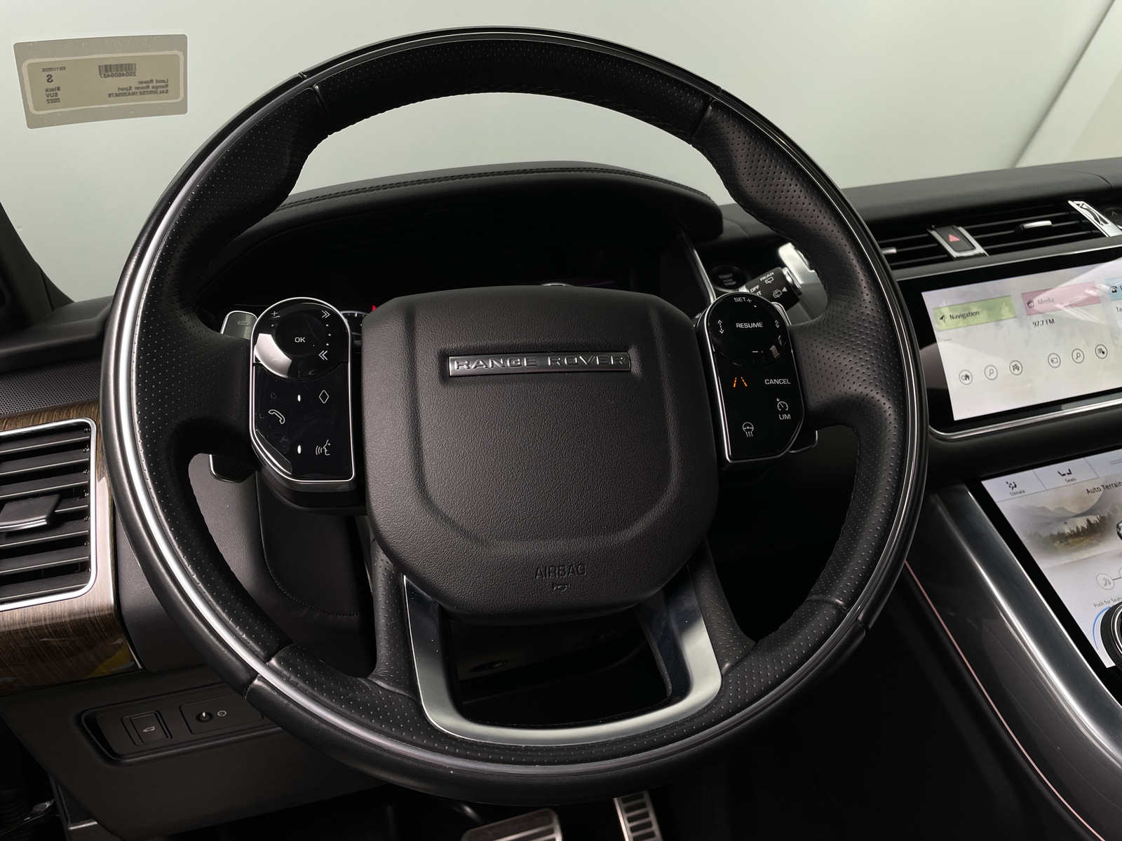 Thumbnail: 2022 Land Rover Range Rover Sport - 5