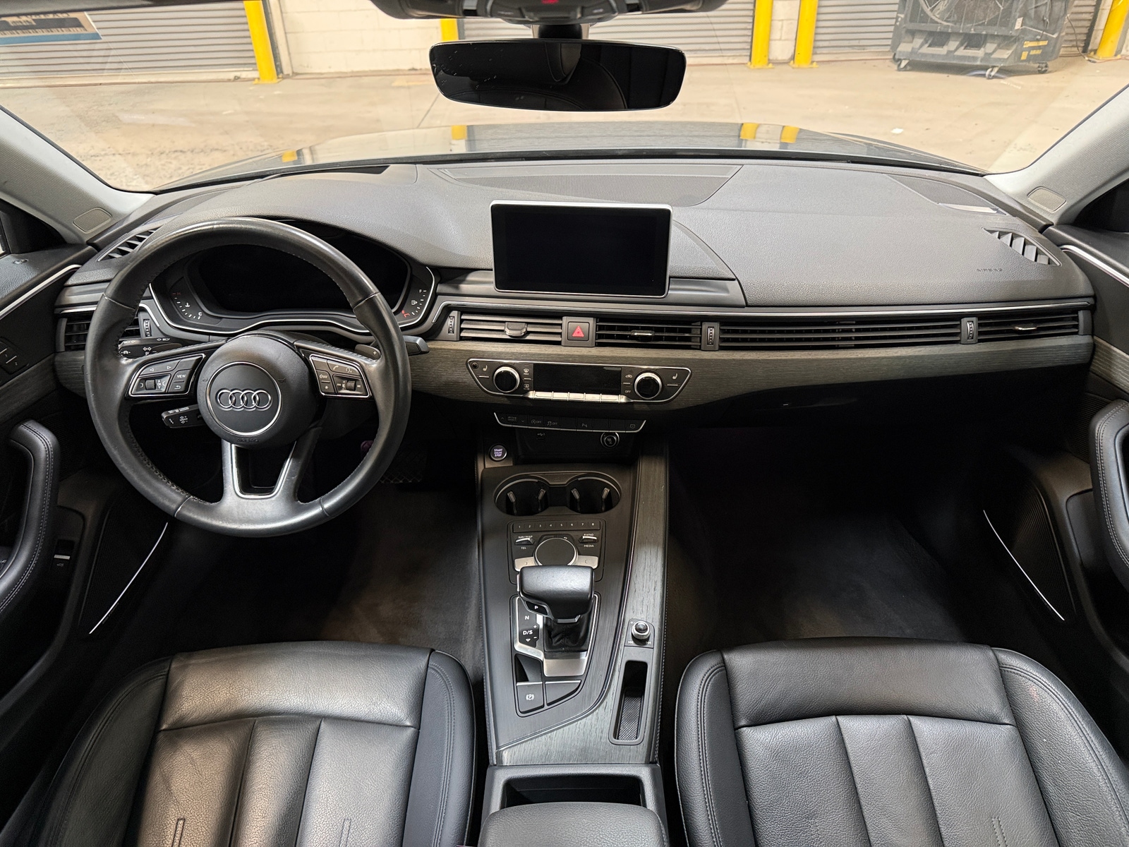 Thumbnail: 2018 Audi A4 - 2