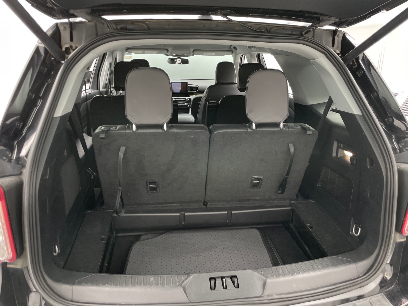 Thumbnail: 2024 Ford Explorer - 6