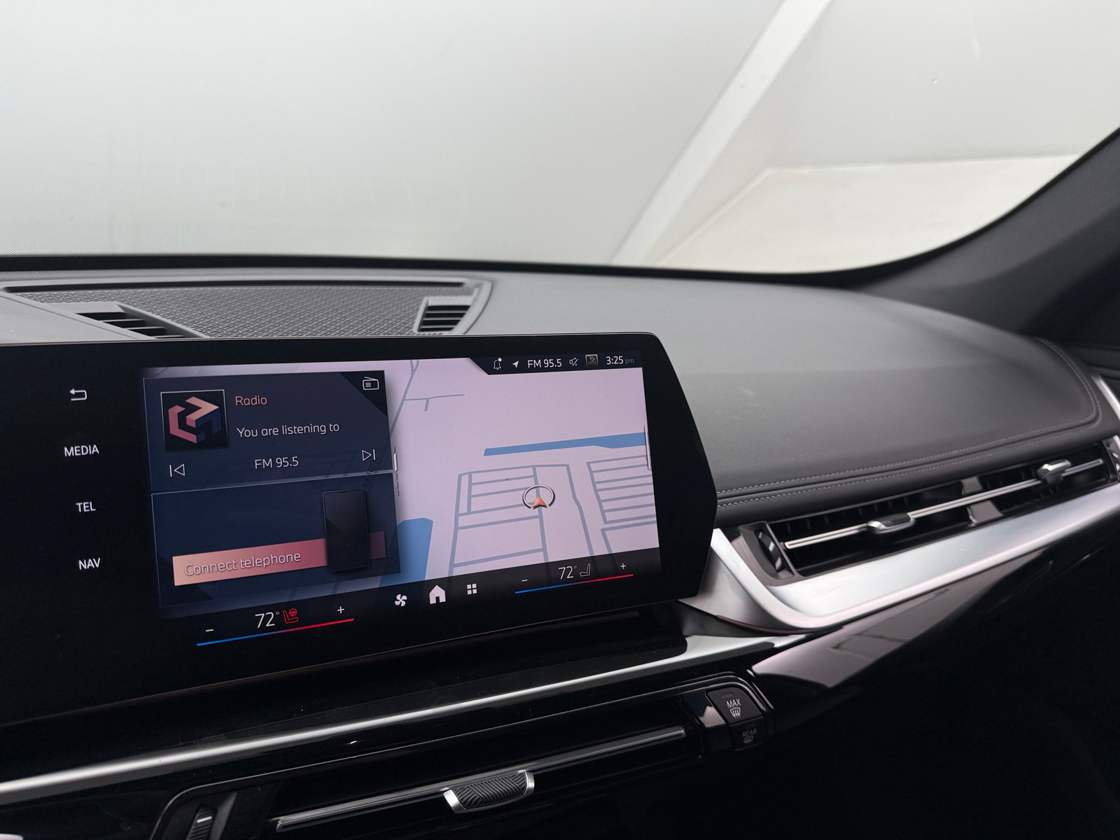 Thumbnail: 2025 BMW X1 - 3