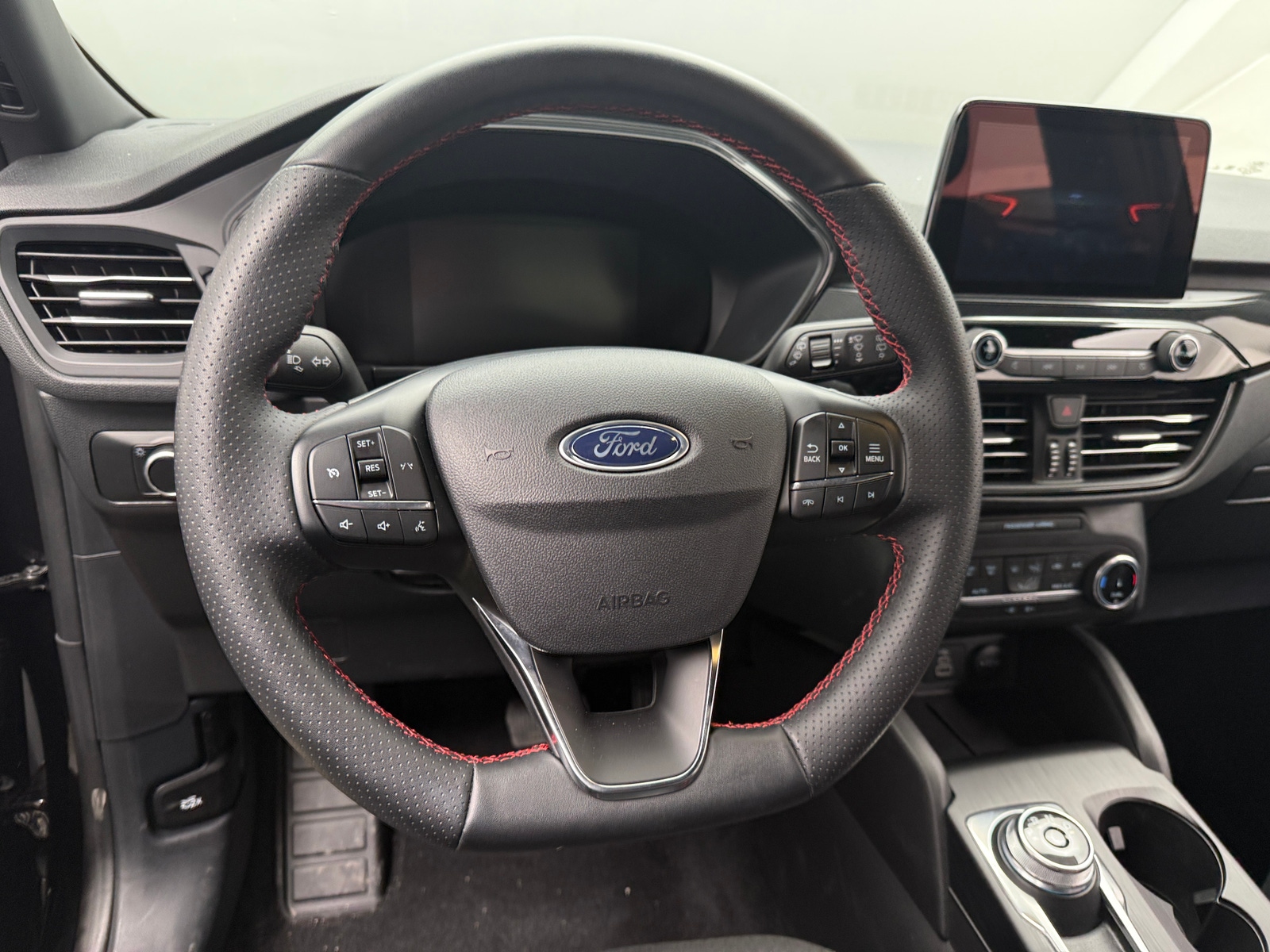 Thumbnail: 2025 Ford Escape - 4