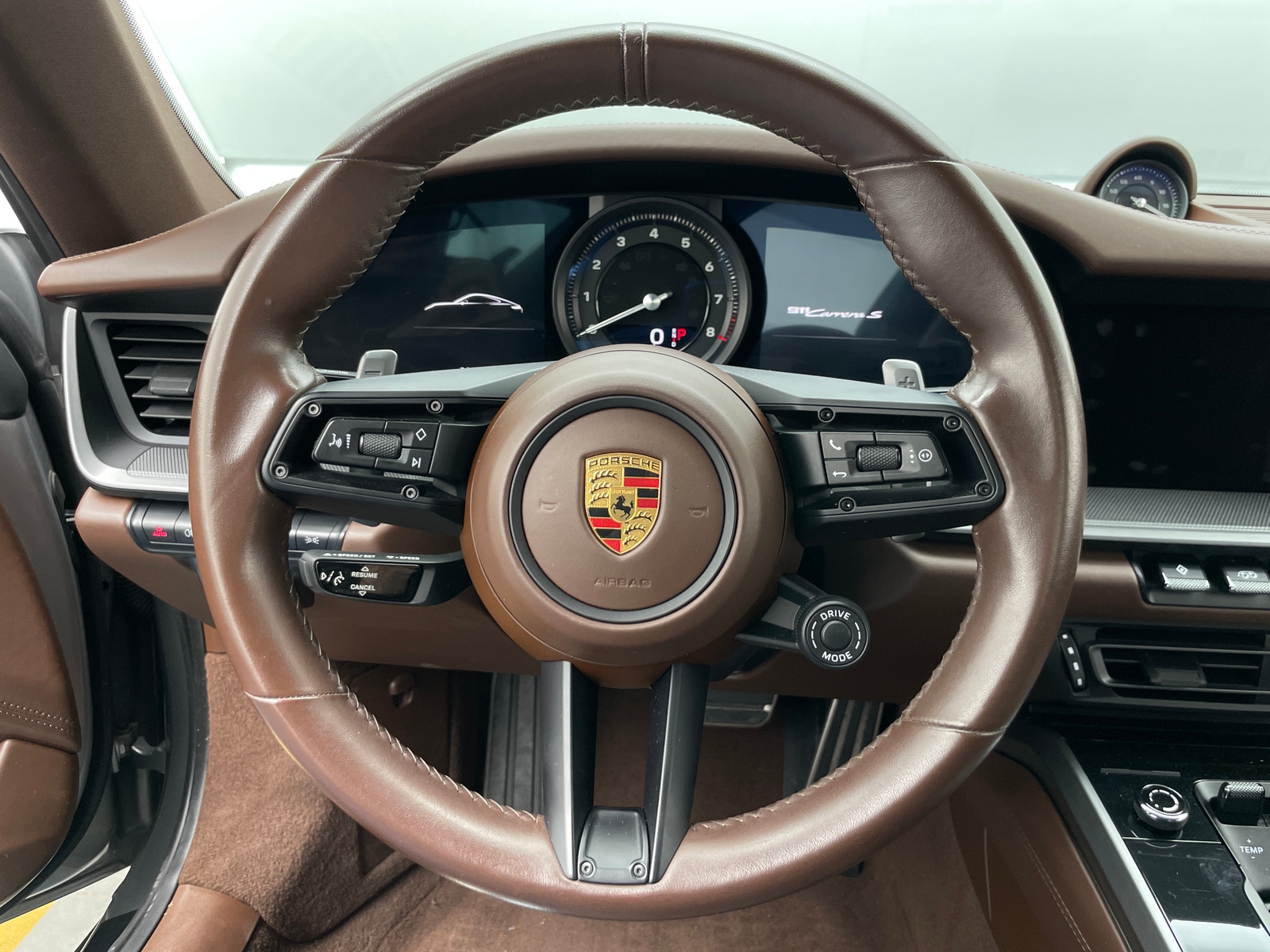 Thumbnail: 2022 Porsche 911 - 4