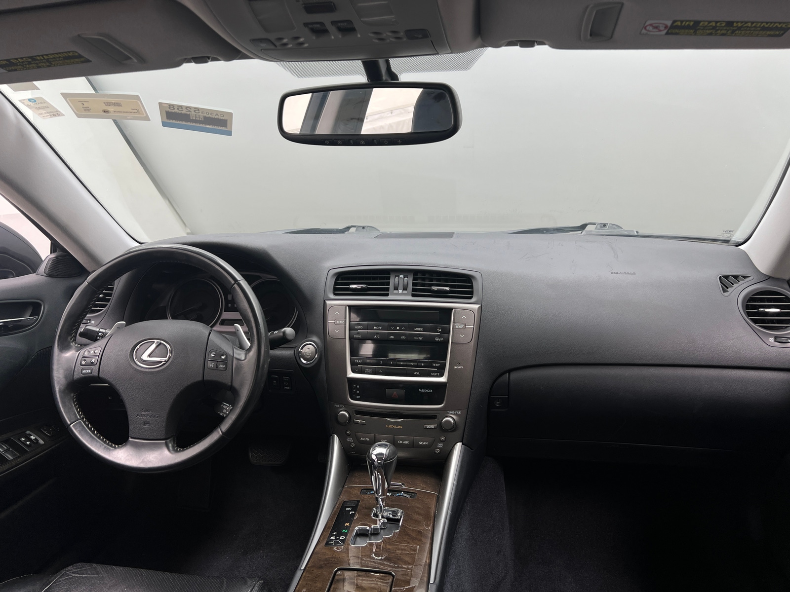 Thumbnail: 2010 Lexus IS - 2