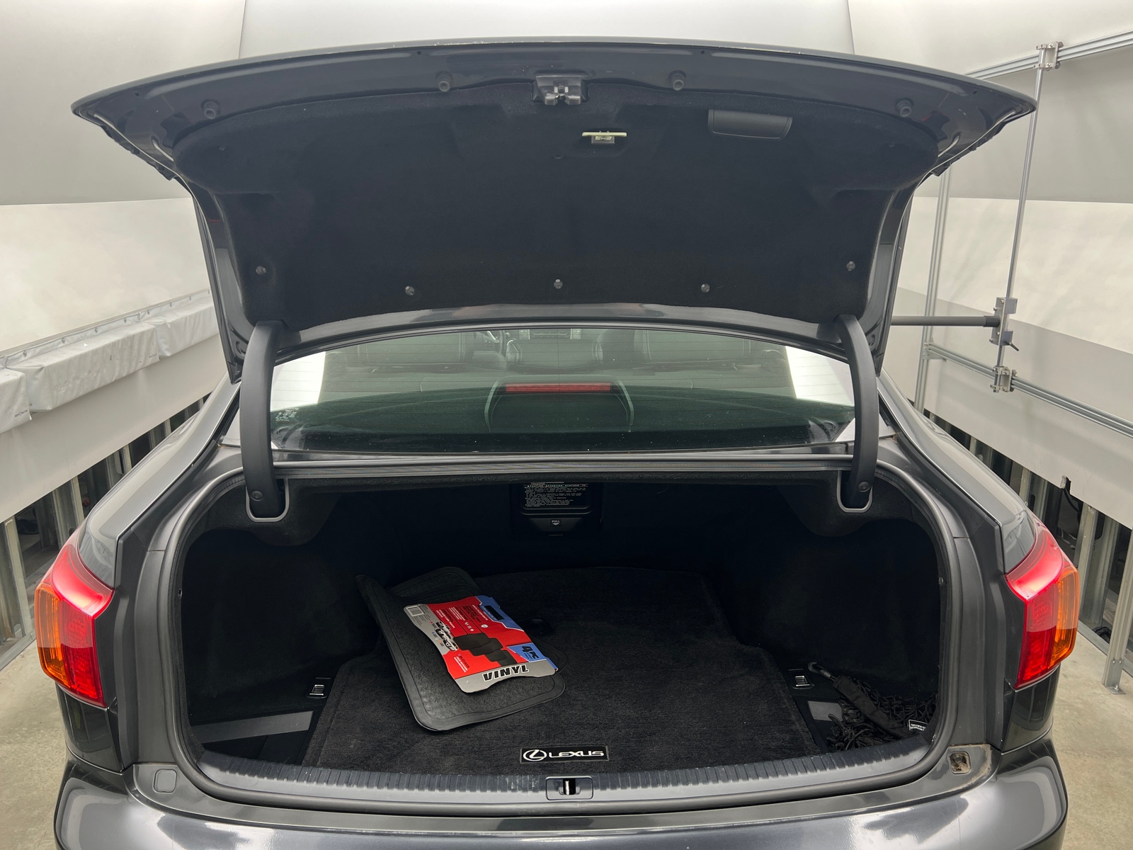 Thumbnail: 2010 Lexus IS - 6