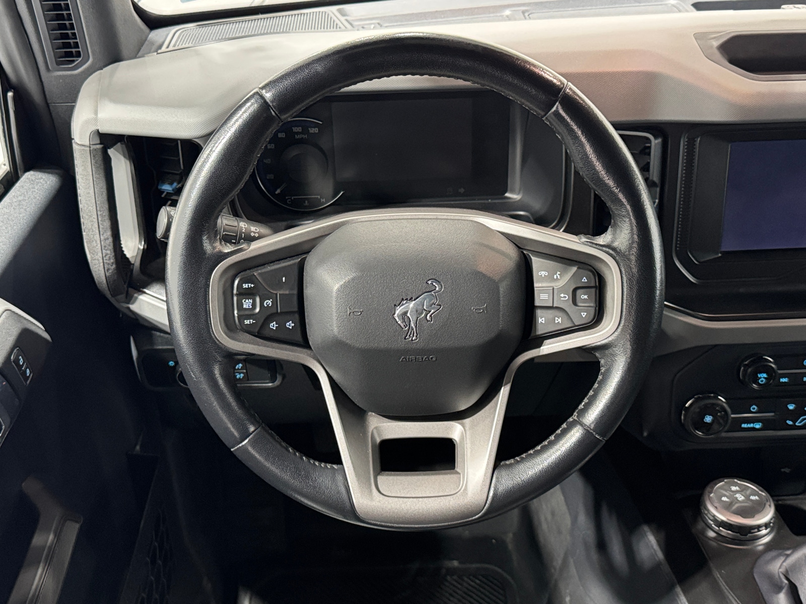 Thumbnail: 2022 Ford Bronco - 5