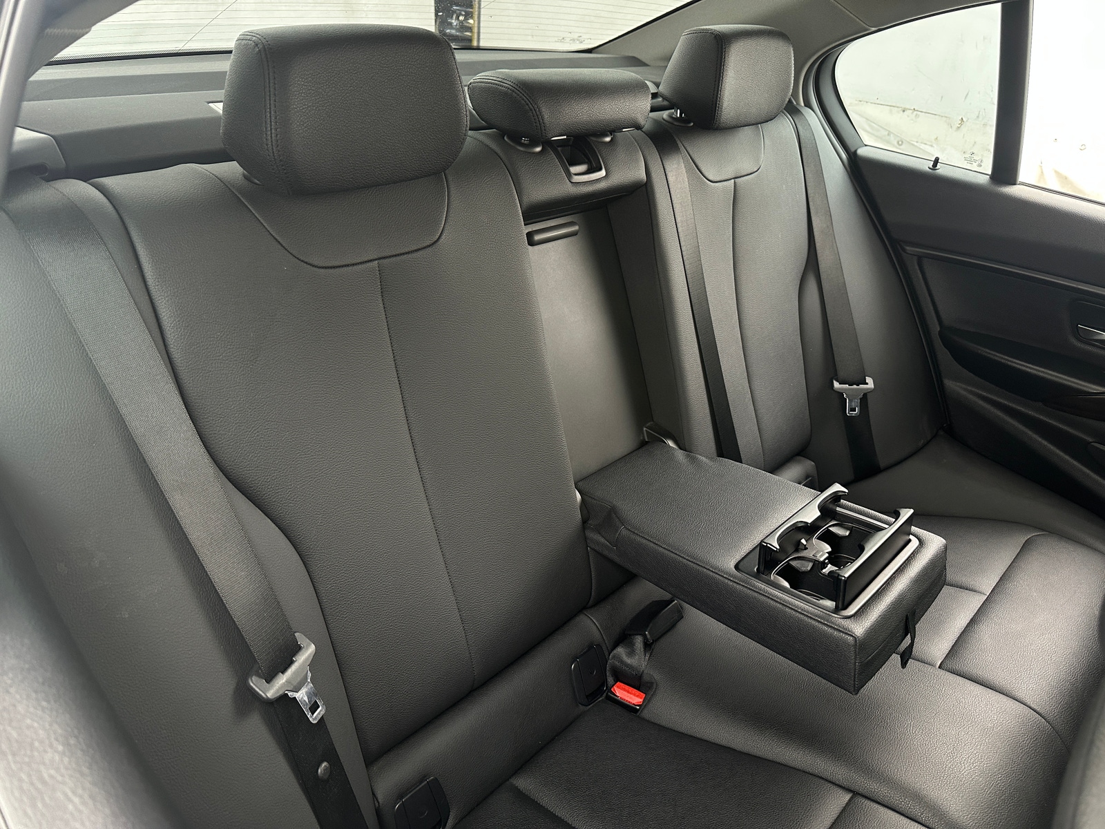 Thumbnail: 2015 BMW 3 Series - 5