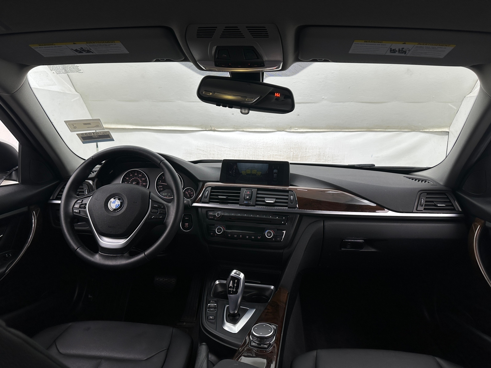 Thumbnail: 2015 BMW 3 Series - 2