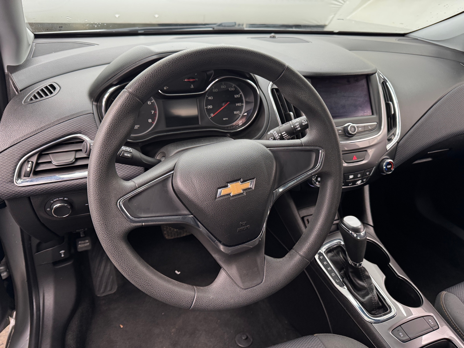 Thumbnail: 2019 Chevrolet Cruze - 5