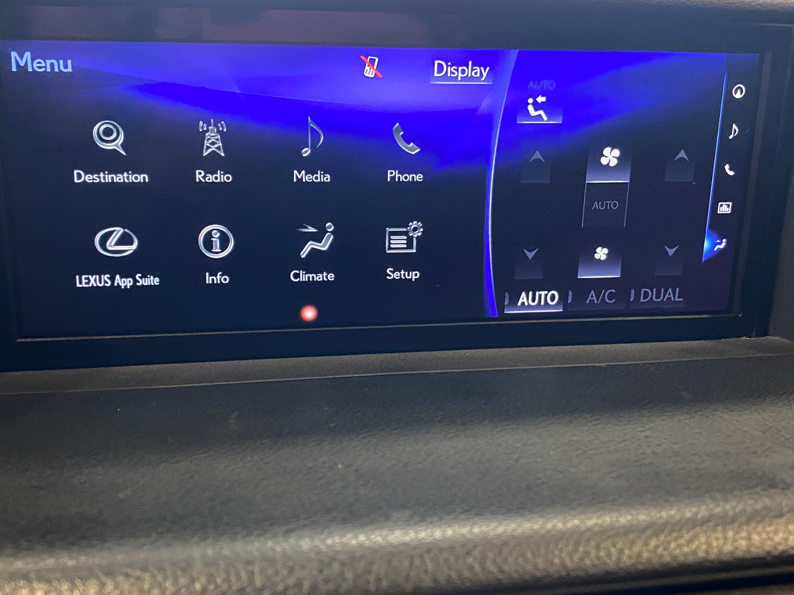 Thumbnail: 2019 Lexus IS - 3