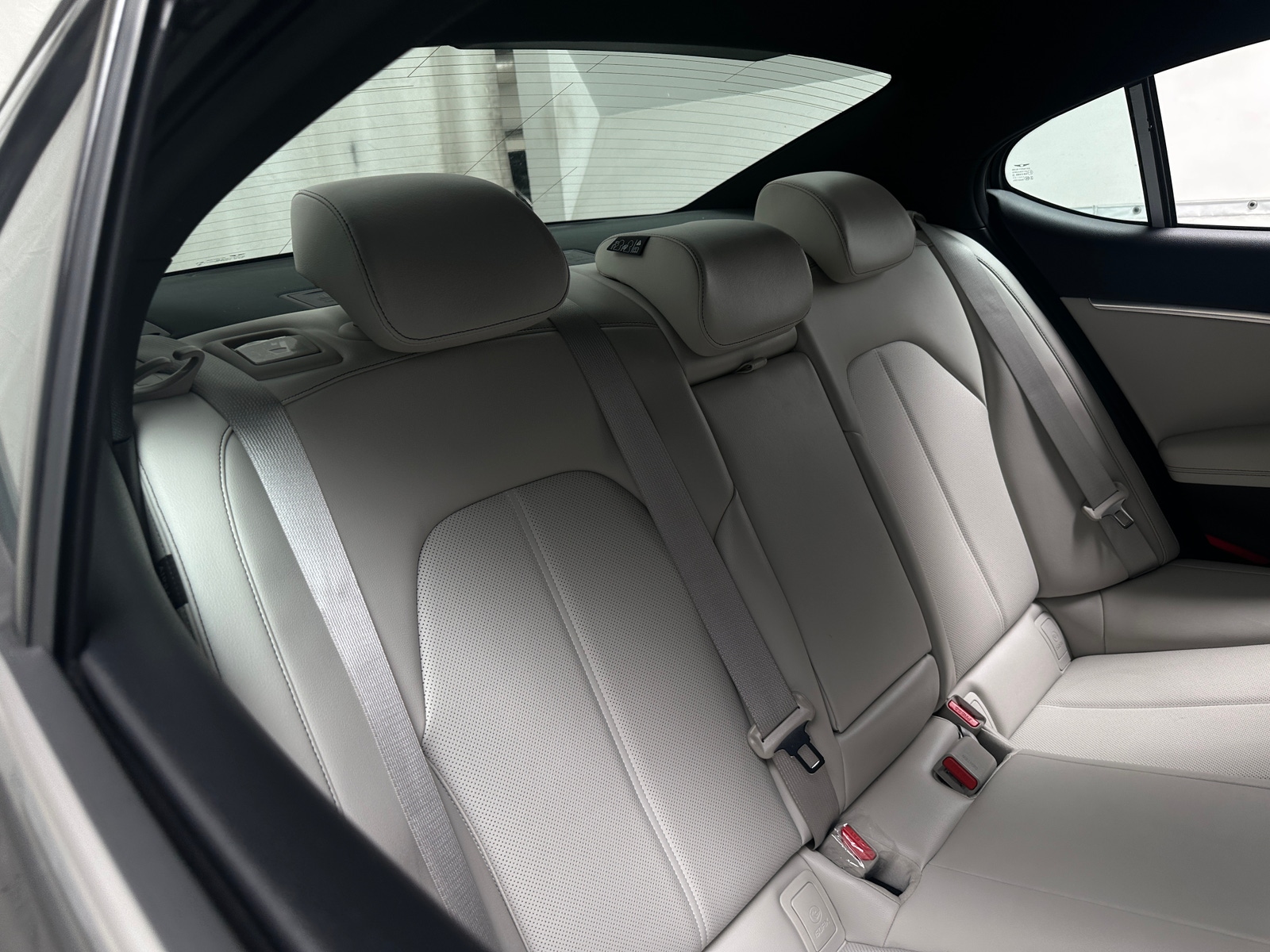 Thumbnail: 2025 Genesis G70 - 5