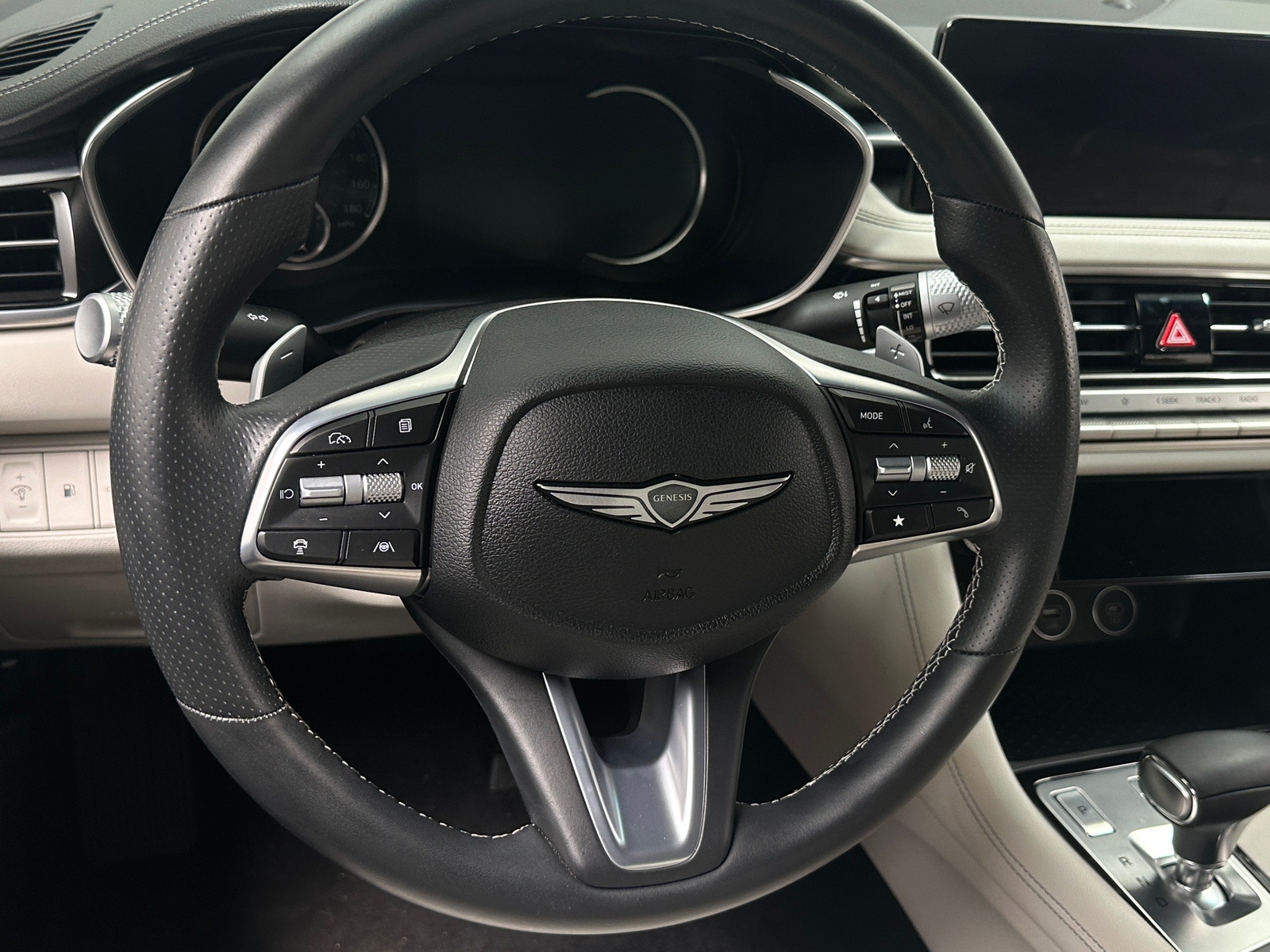 Thumbnail: 2025 Genesis G70 - 4