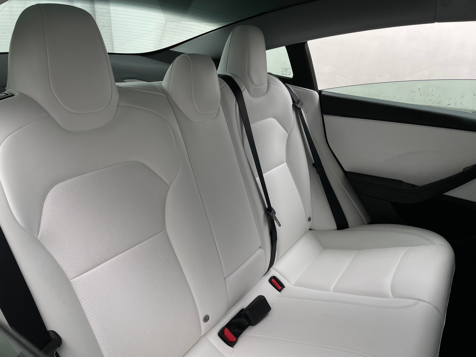 Thumbnail: 2025 Tesla Model 3 - 5