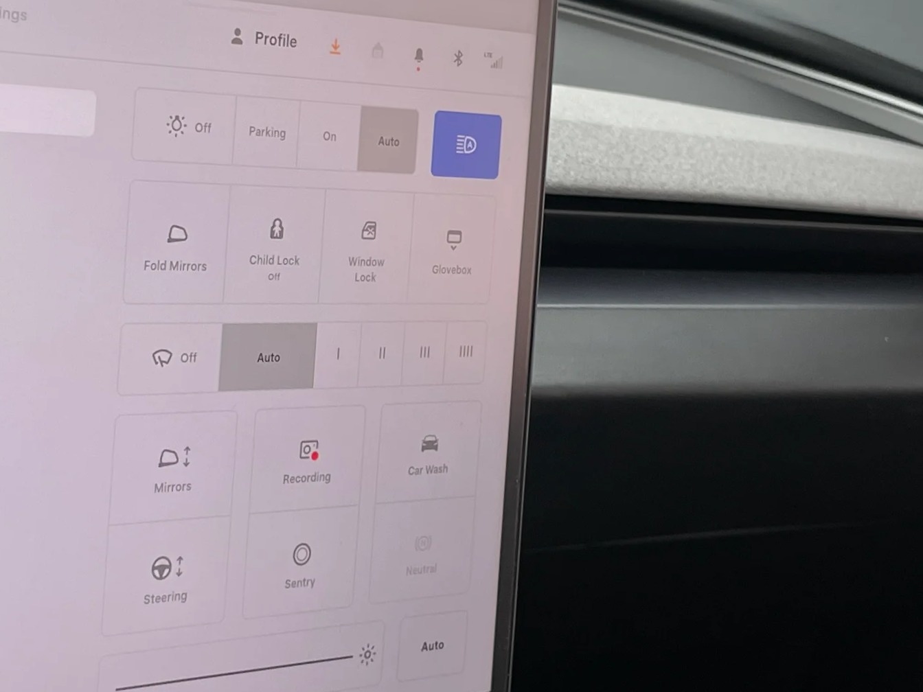 Thumbnail: 2025 Tesla Model 3 - 3