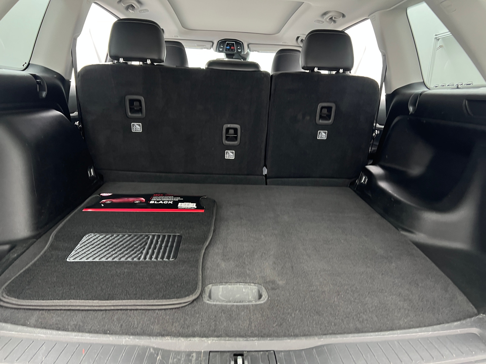 Thumbnail: 2023 Jeep Grand Cherokee - 6