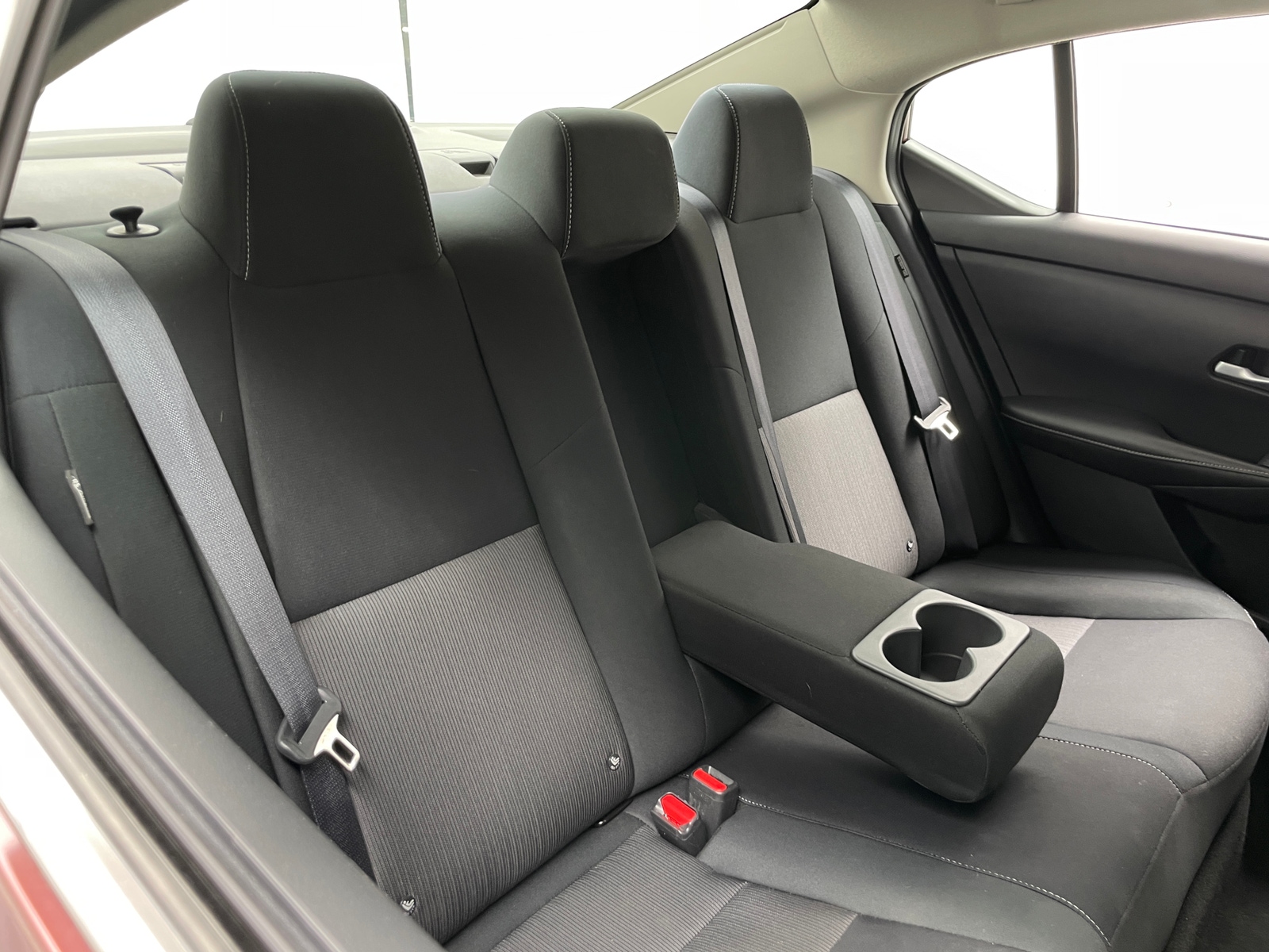 Thumbnail: 2022 Nissan Sentra - 6