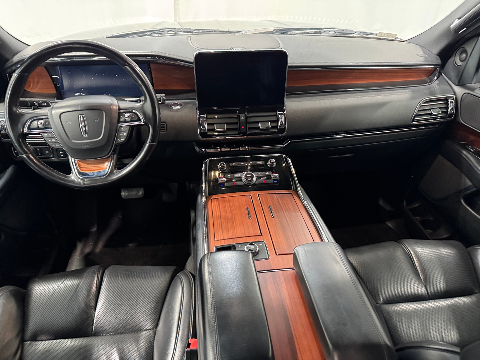 Thumbnail: 2018 Lincoln Navigator - 2