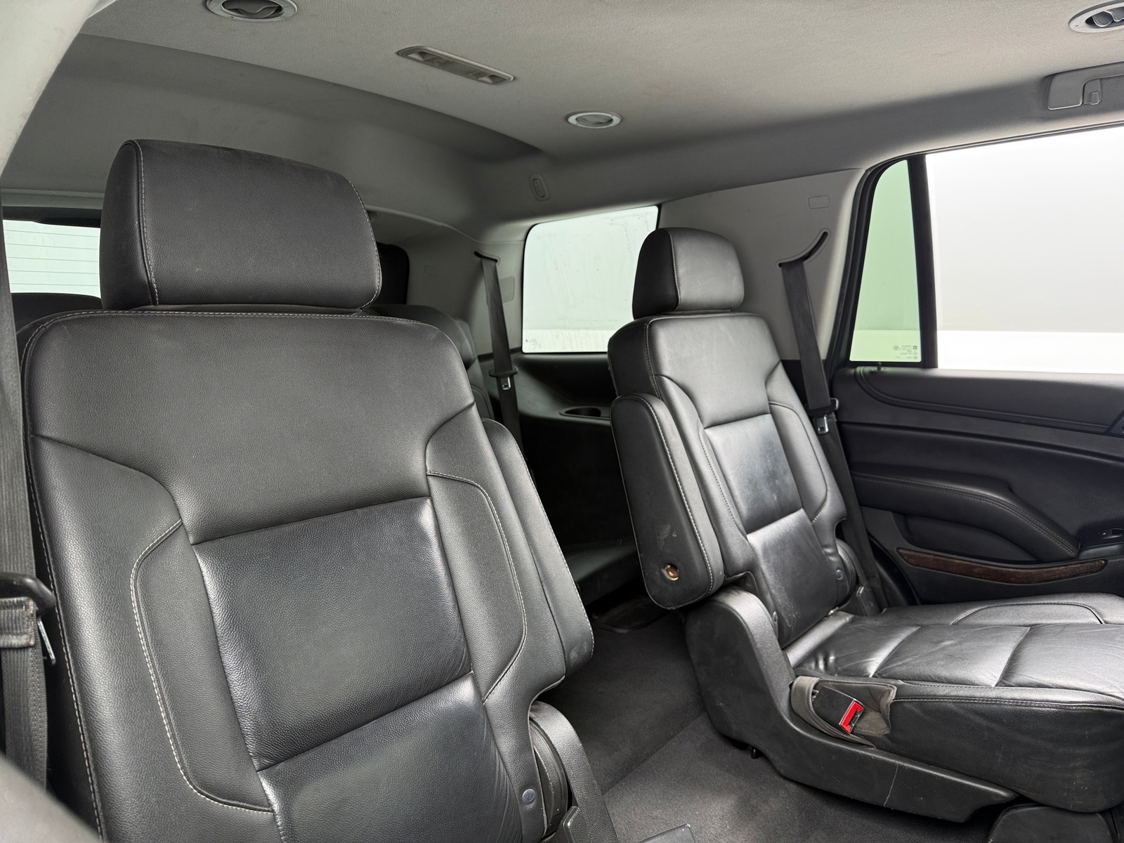 Thumbnail: 2019 Chevrolet Tahoe - 5