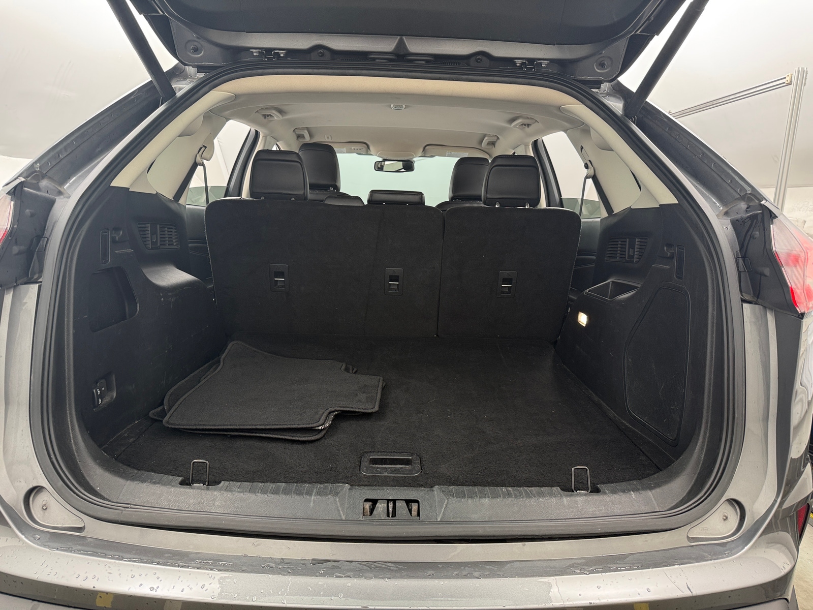 Thumbnail: 2024 Ford Edge - 6