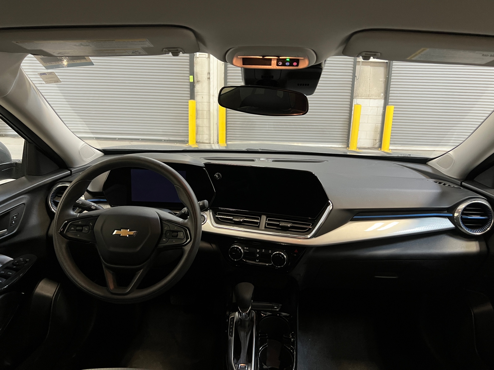 Thumbnail: 2025 Chevrolet Trax - 3